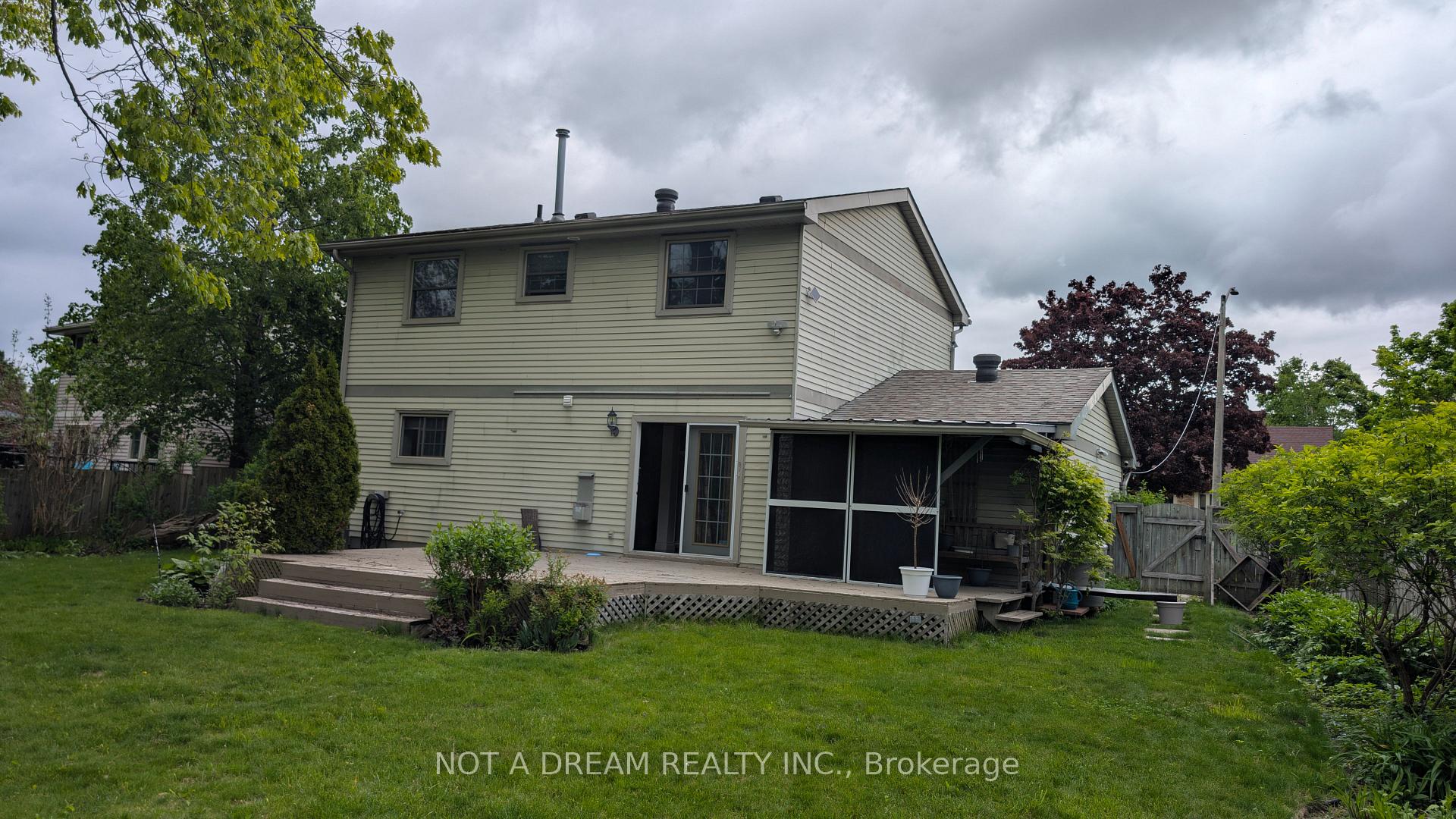 Photo 15 of 41 Oren Boulevard, Barrie, Sunnidale — HOMEH