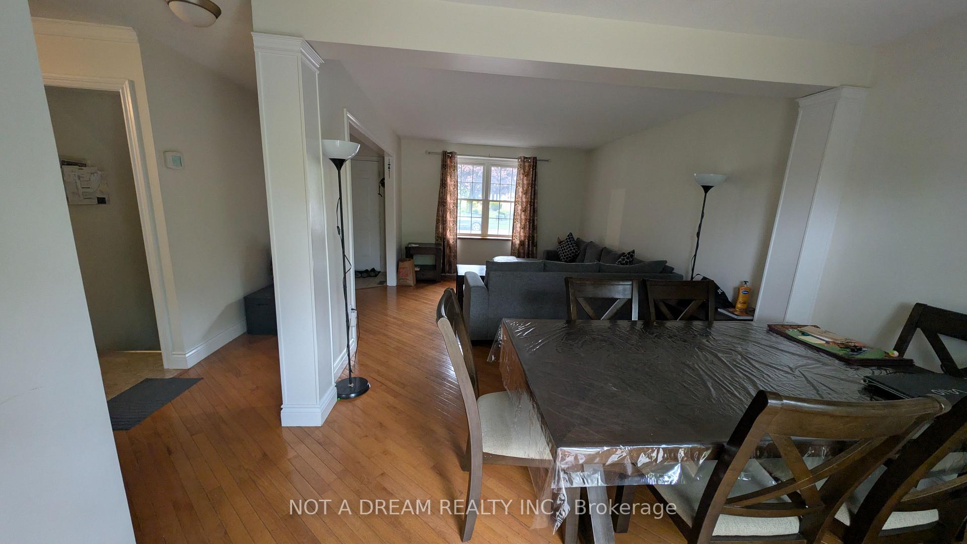 Photo 18 of 41 Oren Boulevard, Barrie, Sunnidale — HOMEH