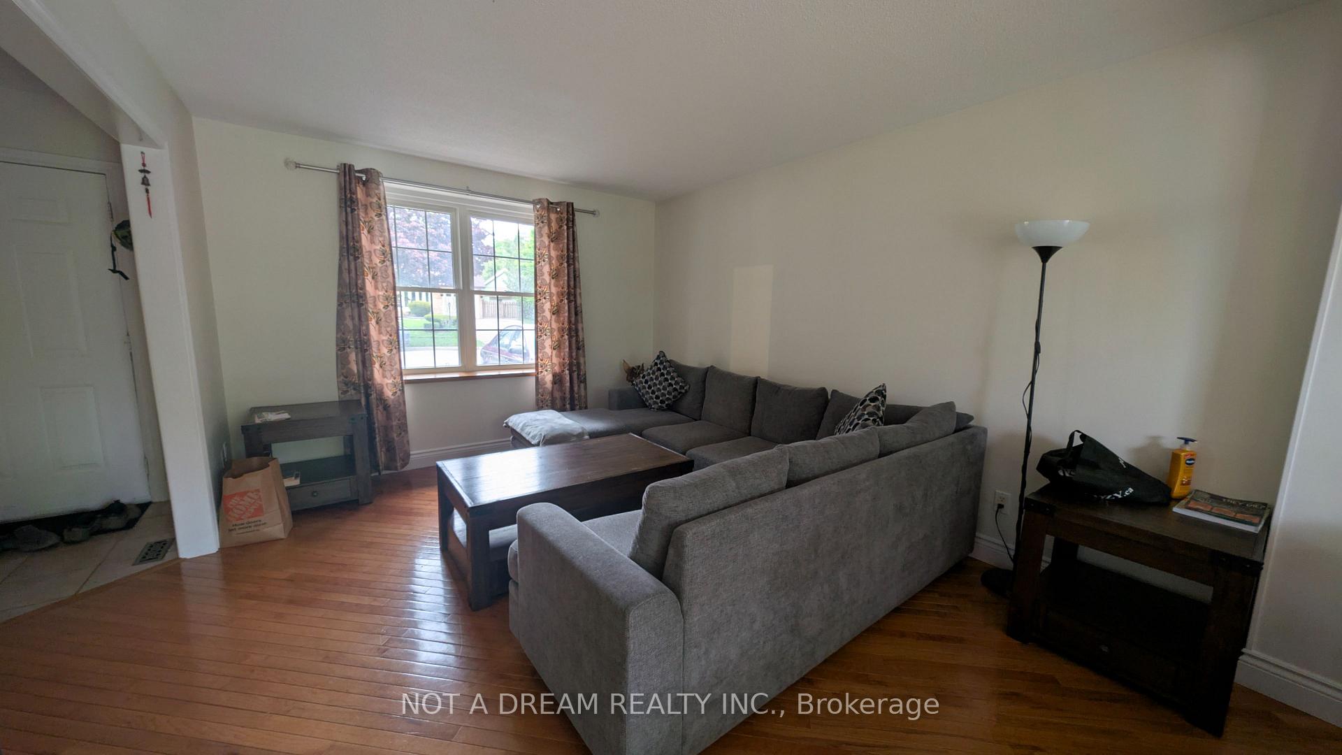 Photo 22 of 41 Oren Boulevard, Barrie, Sunnidale — HOMEH