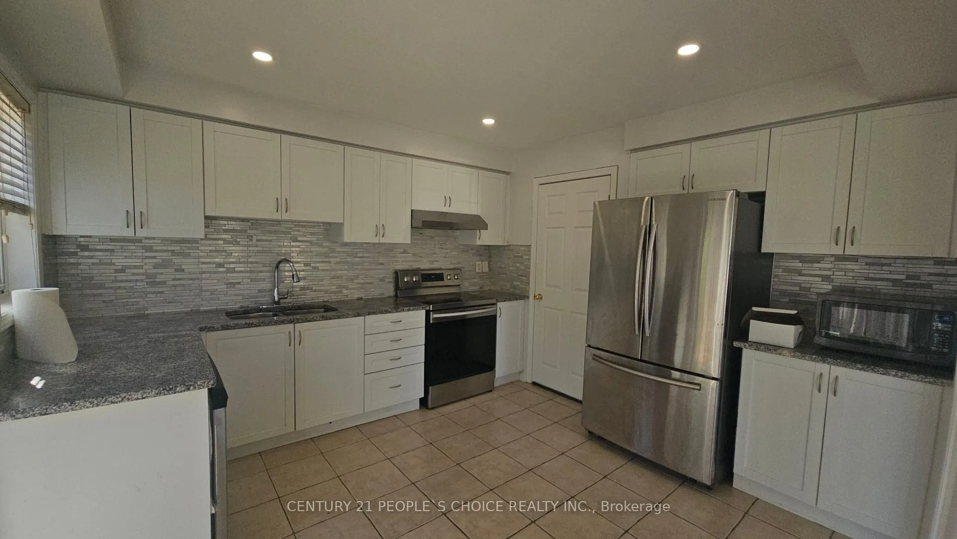 Photo 7 of 918 Mcnair Circle, Milton, Beaty — HOMEH