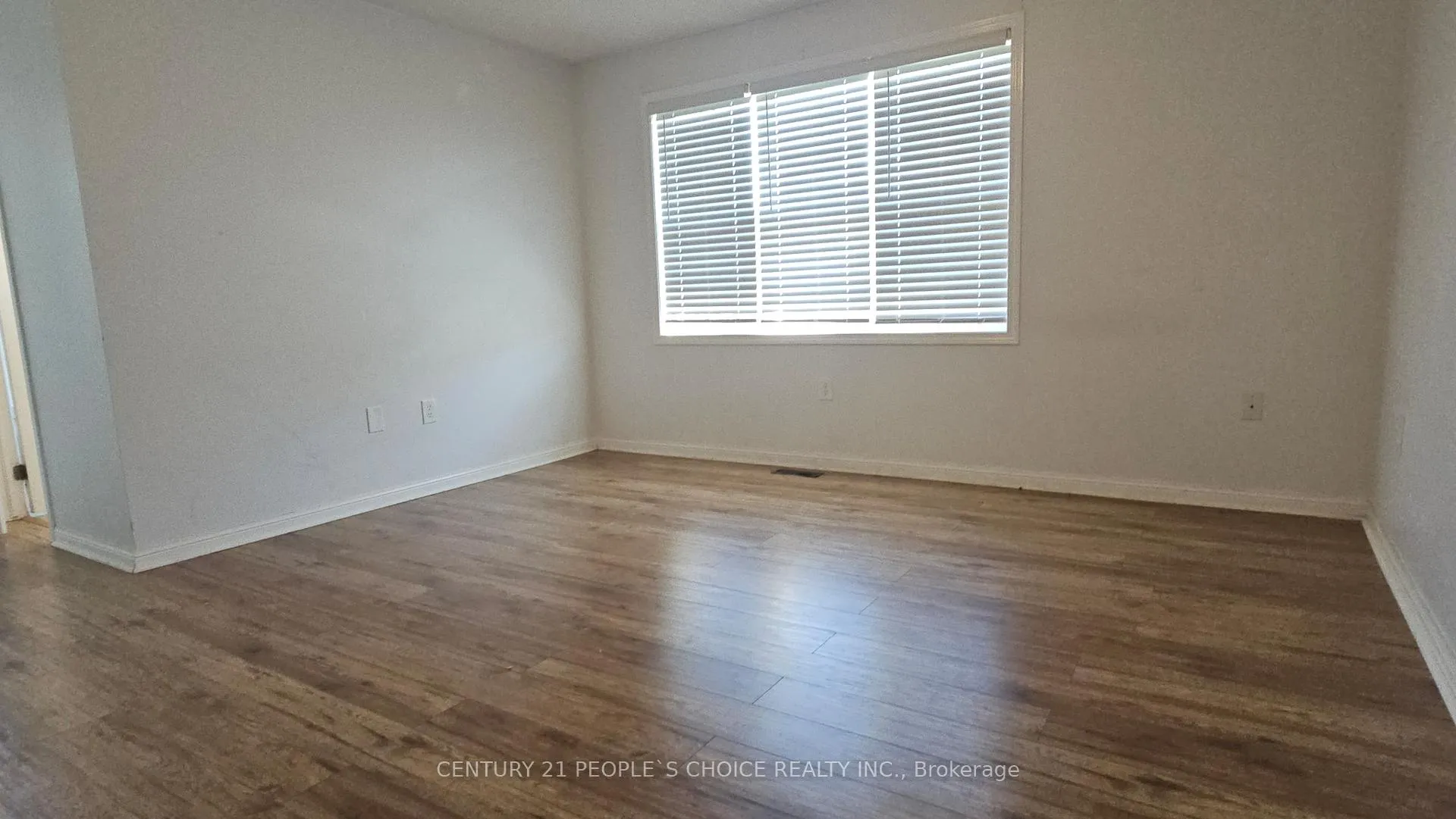 Photo 9 of 918 Mcnair Circle, Milton, Beaty — HOMEH