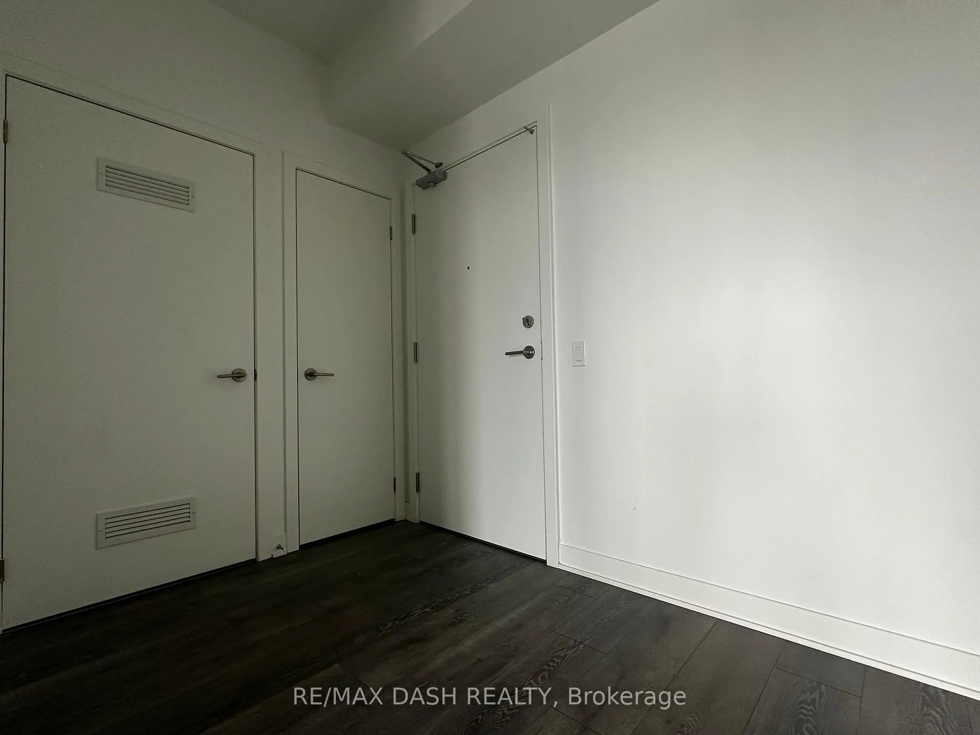 Photo 19 of Unit 701, 10 Flavelle Trail, Vaughan, Steeles West Industrial — HOMEH