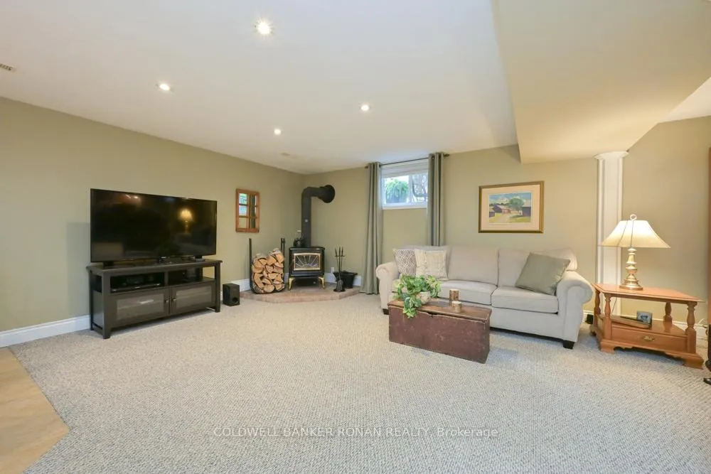 Photo 20 of 2 Ryans Lane, New Tecumseth, Tottenham — HOMEH