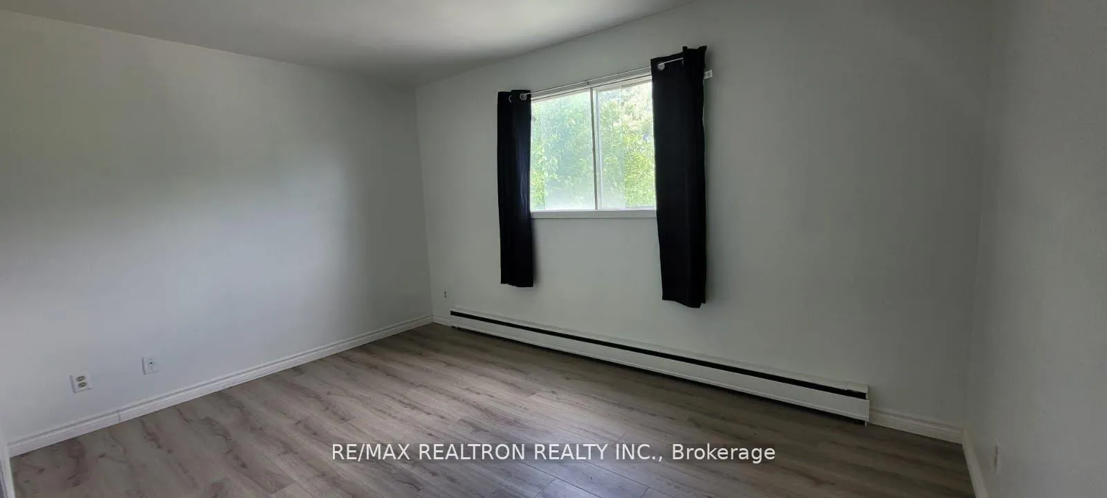 Photo 7 of Unit 2, 327 Glenridge Avenue, St. Catharines, Glendale/Glenridge — HOMEH