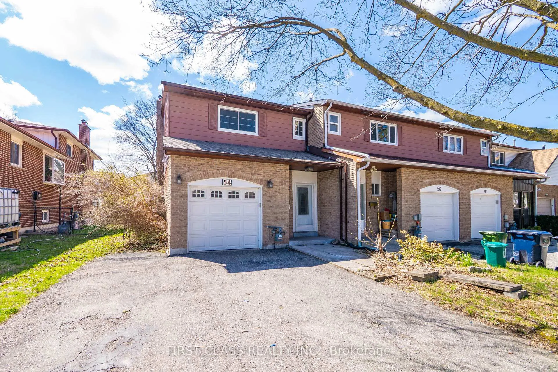 Photo 3 of 54 Puma Drive, Scarborough, L'Amoreaux — HOMEH