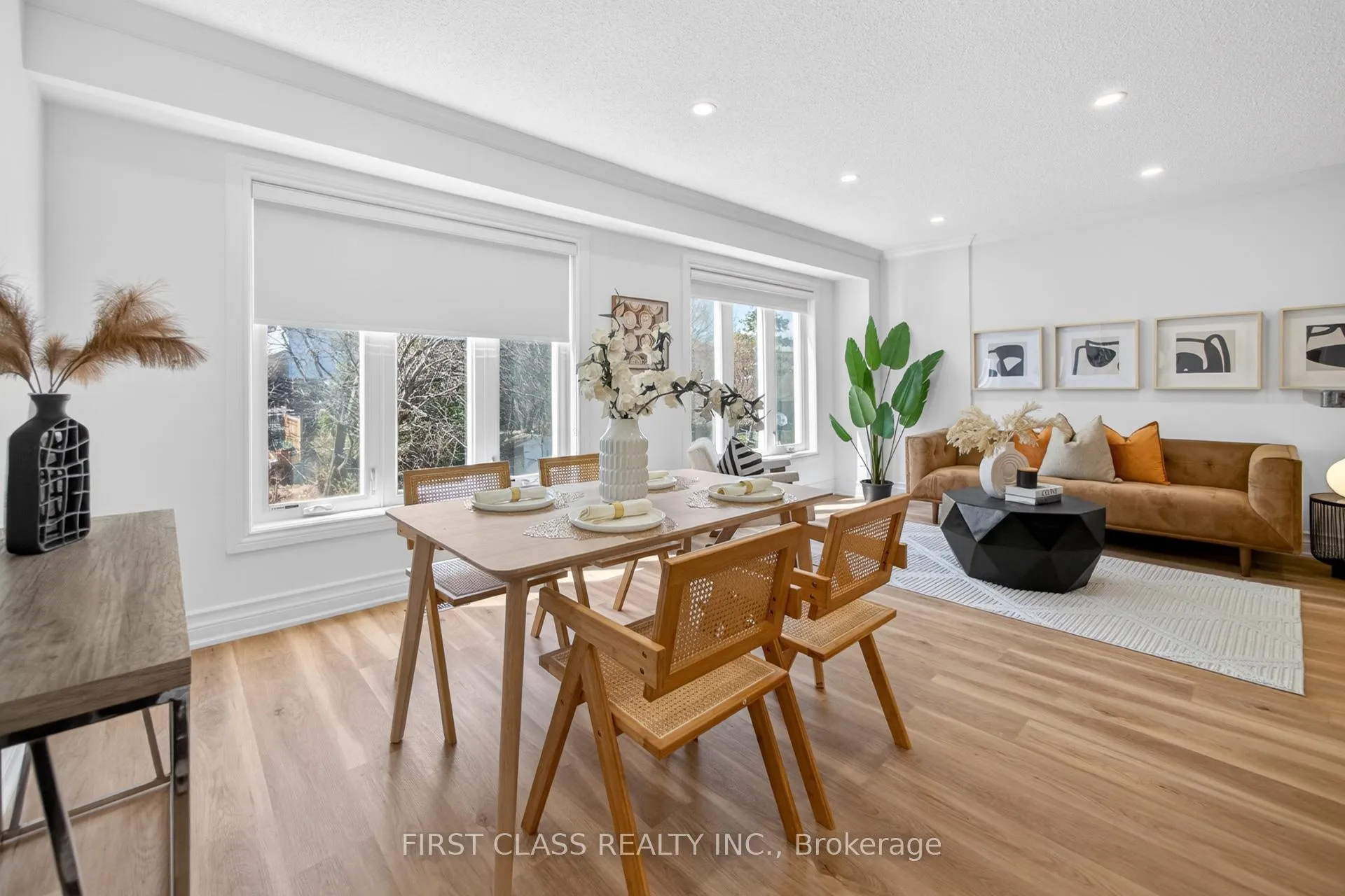 Photo 11 of 54 Puma Drive, Scarborough, L'Amoreaux — HOMEH
