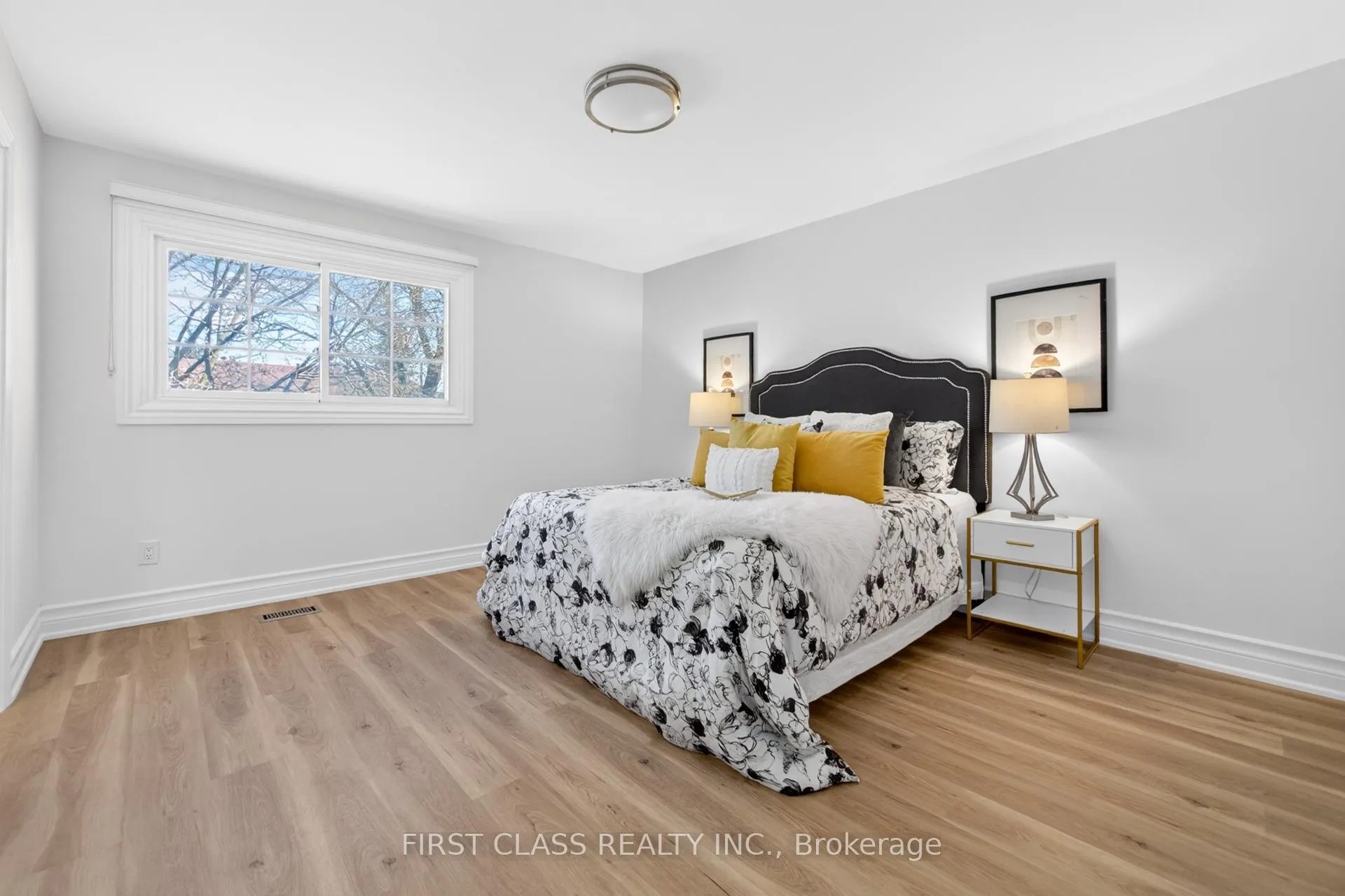 Photo 22 of 54 Puma Drive, Scarborough, L'Amoreaux — HOMEH