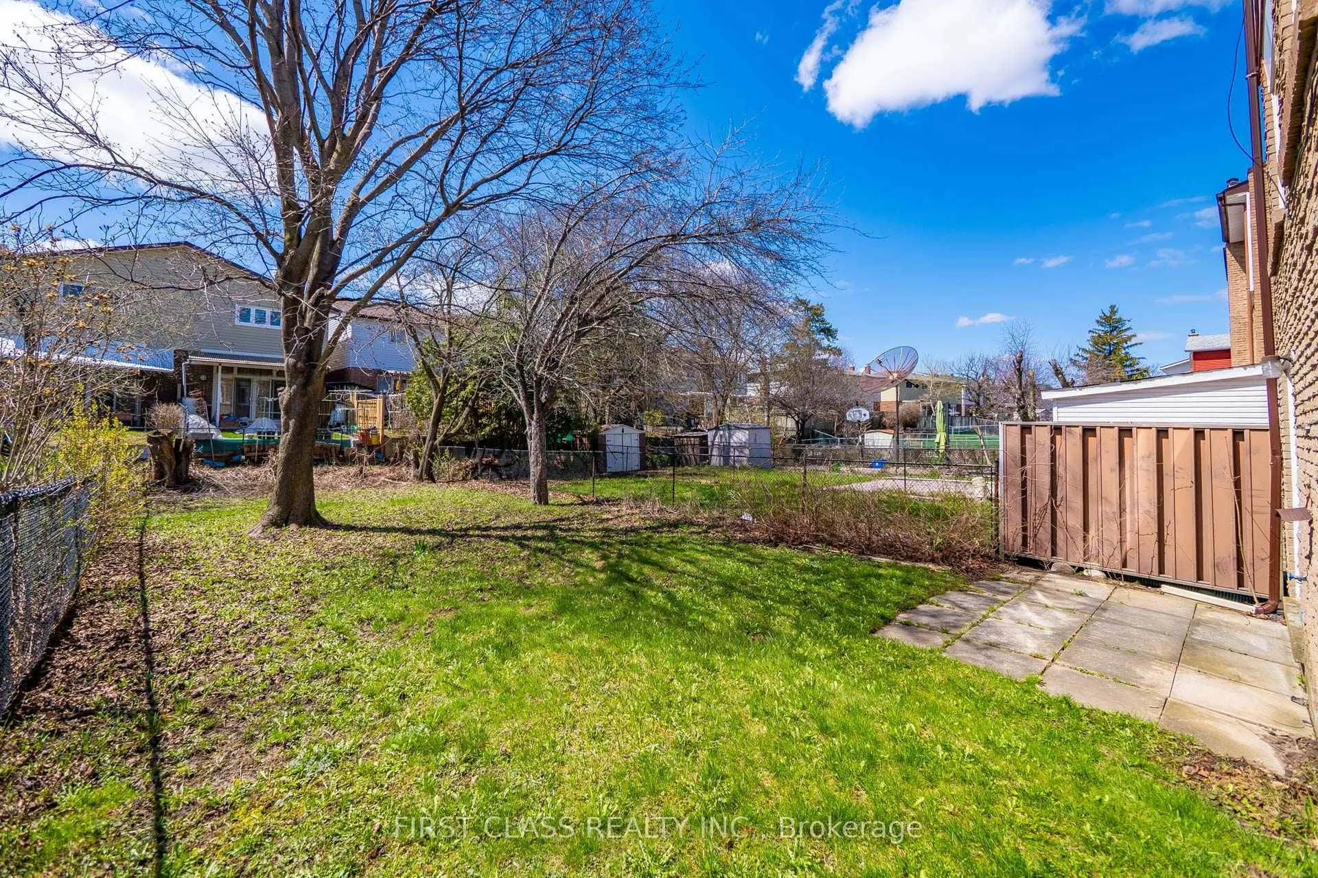 Photo 43 of 54 Puma Drive, Scarborough, L'Amoreaux — HOMEH