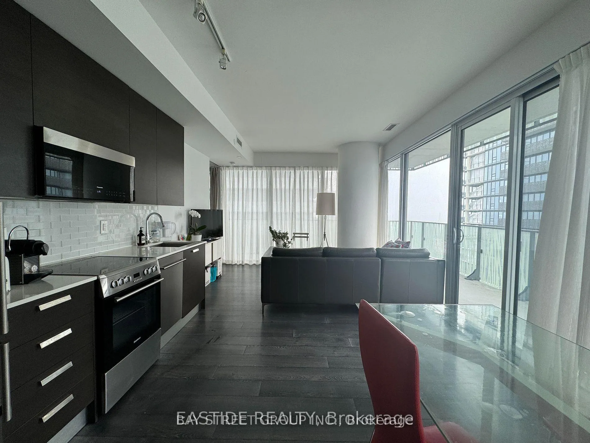 Photo 5 of Unit 4502, 42 Charles Street E, Toronto, Church-Yonge Corridor — HOMEH