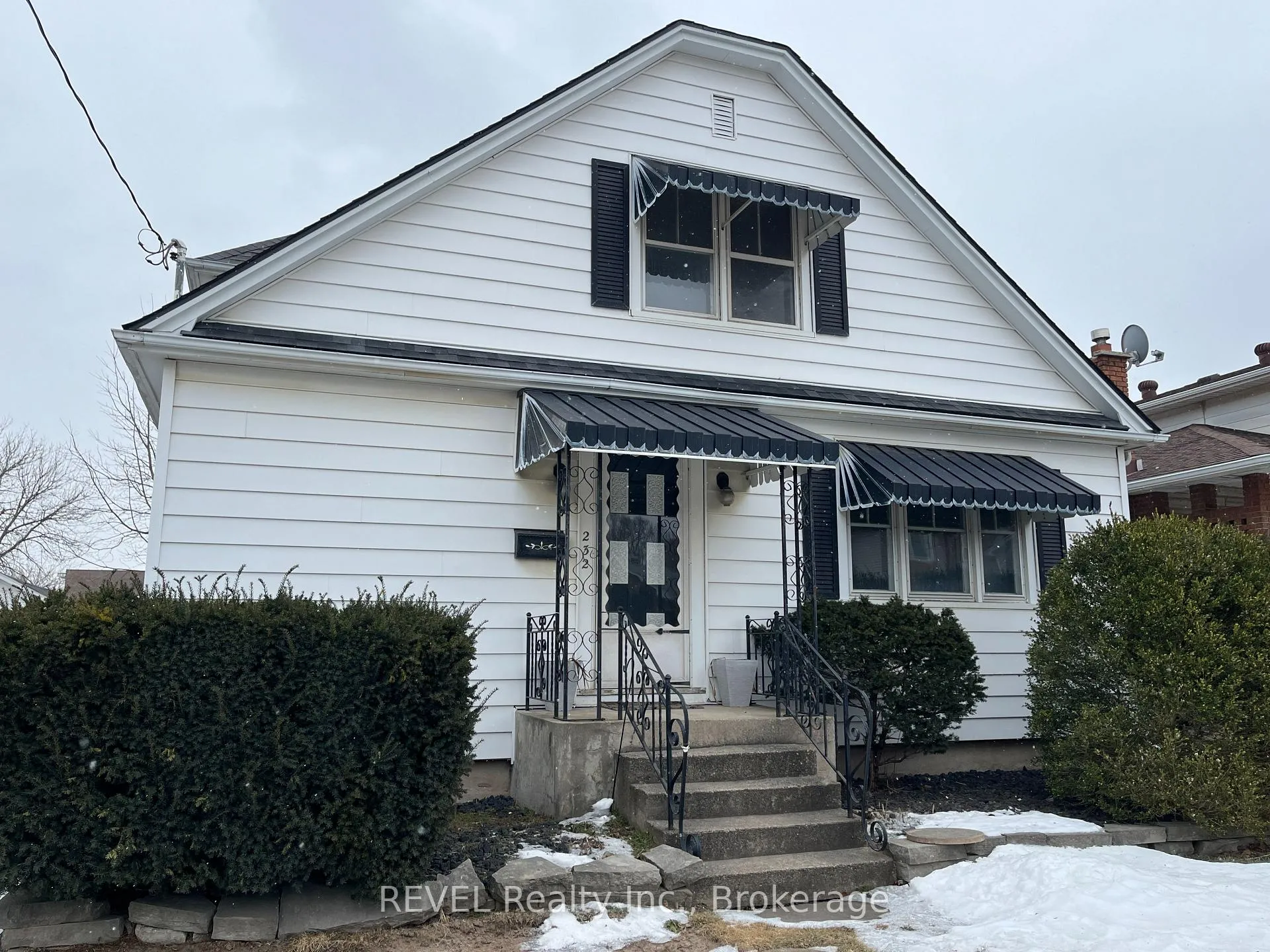 Photo 1 of 232 Vine Street, St. Catharines, Facer — HOMEH