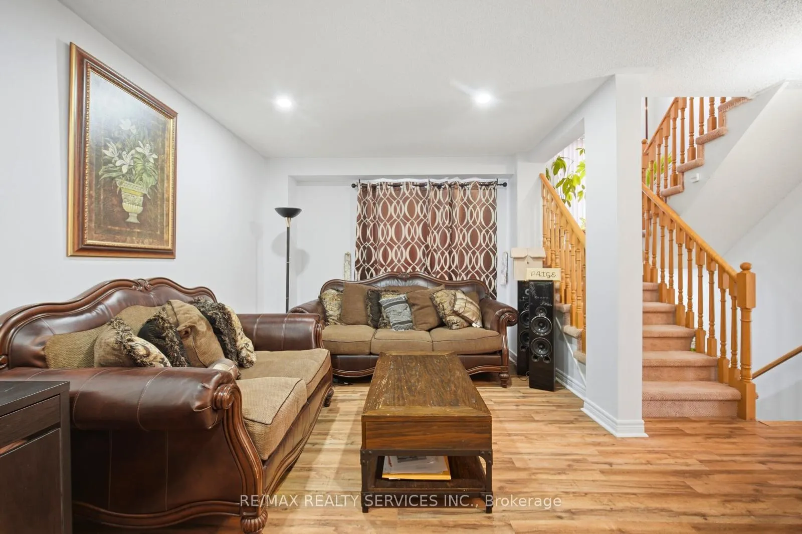 Photo 8 of 79 Pressed Brick Drive, Brampton, Brampton North — HOMEH