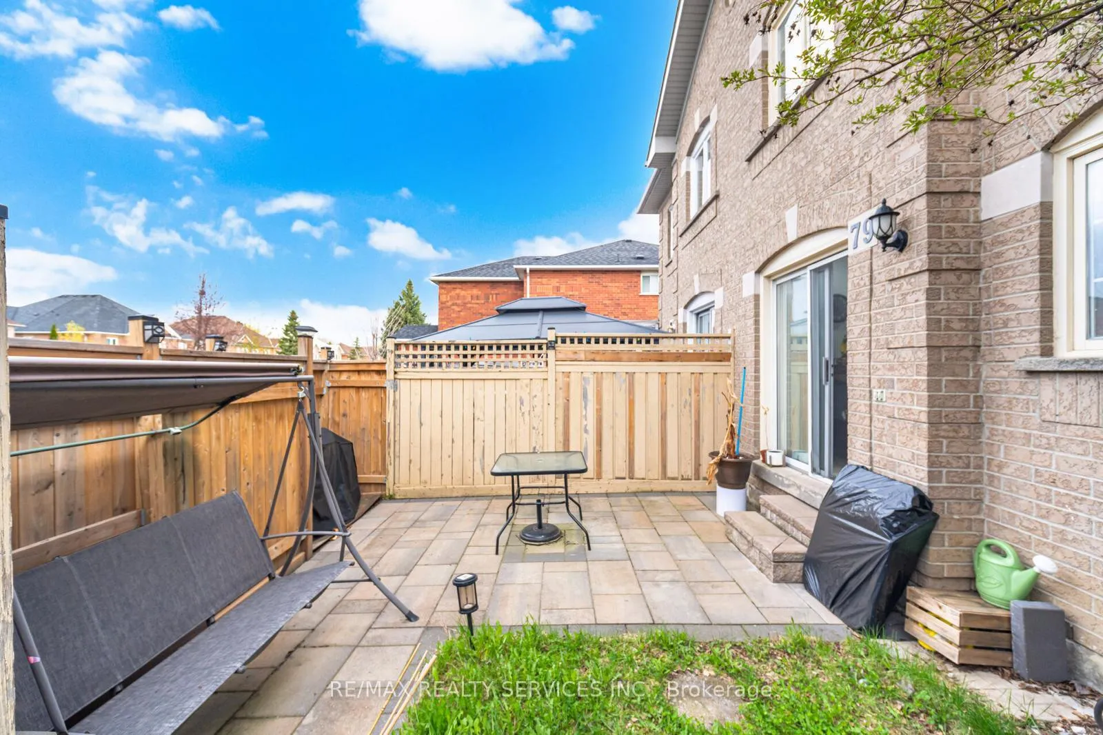 Photo 17 of 79 Pressed Brick Drive, Brampton, Brampton North — HOMEH