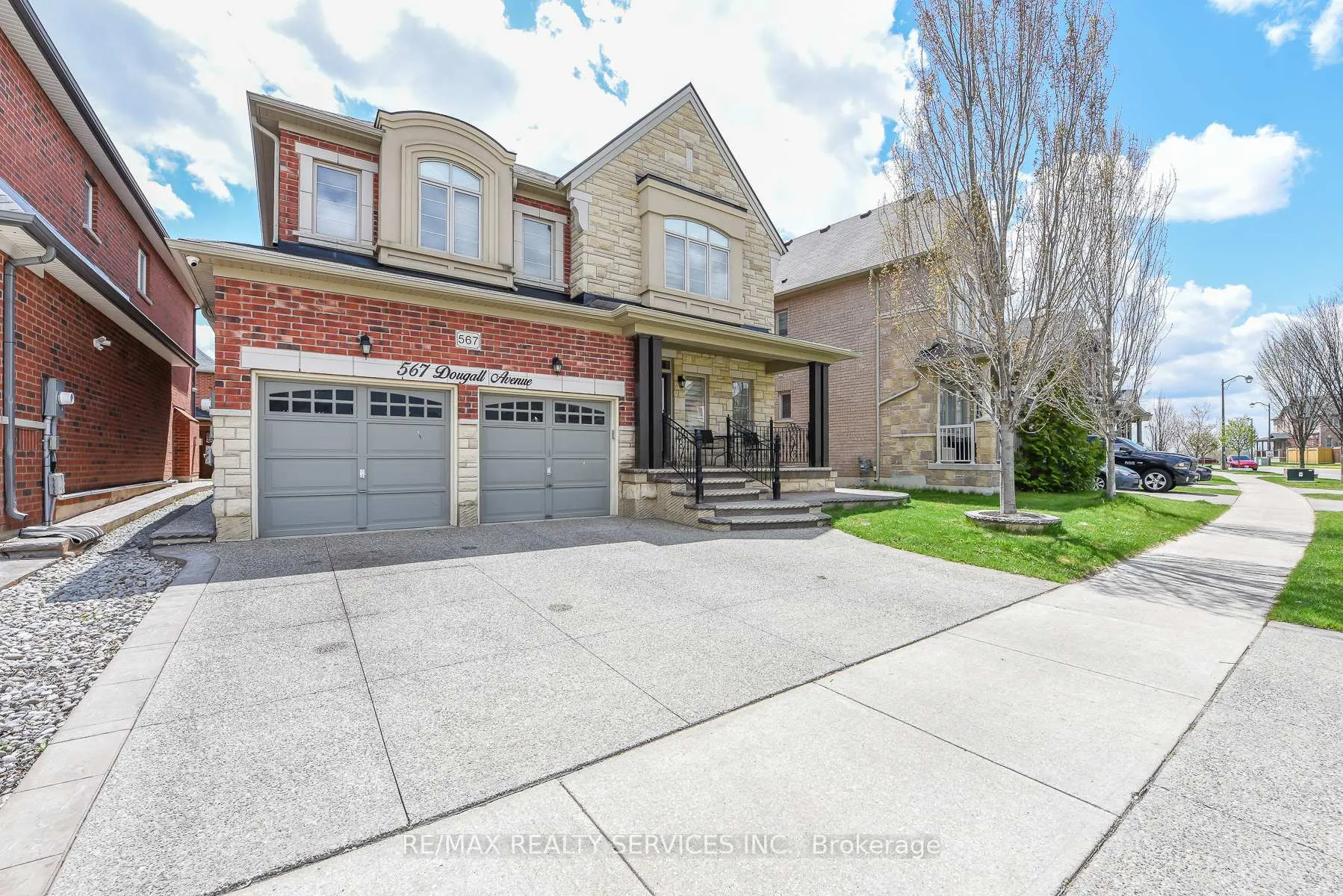 Photo 4 of 567 Dougall Avenue E, Caledon, Rural Caledon — HOMEH