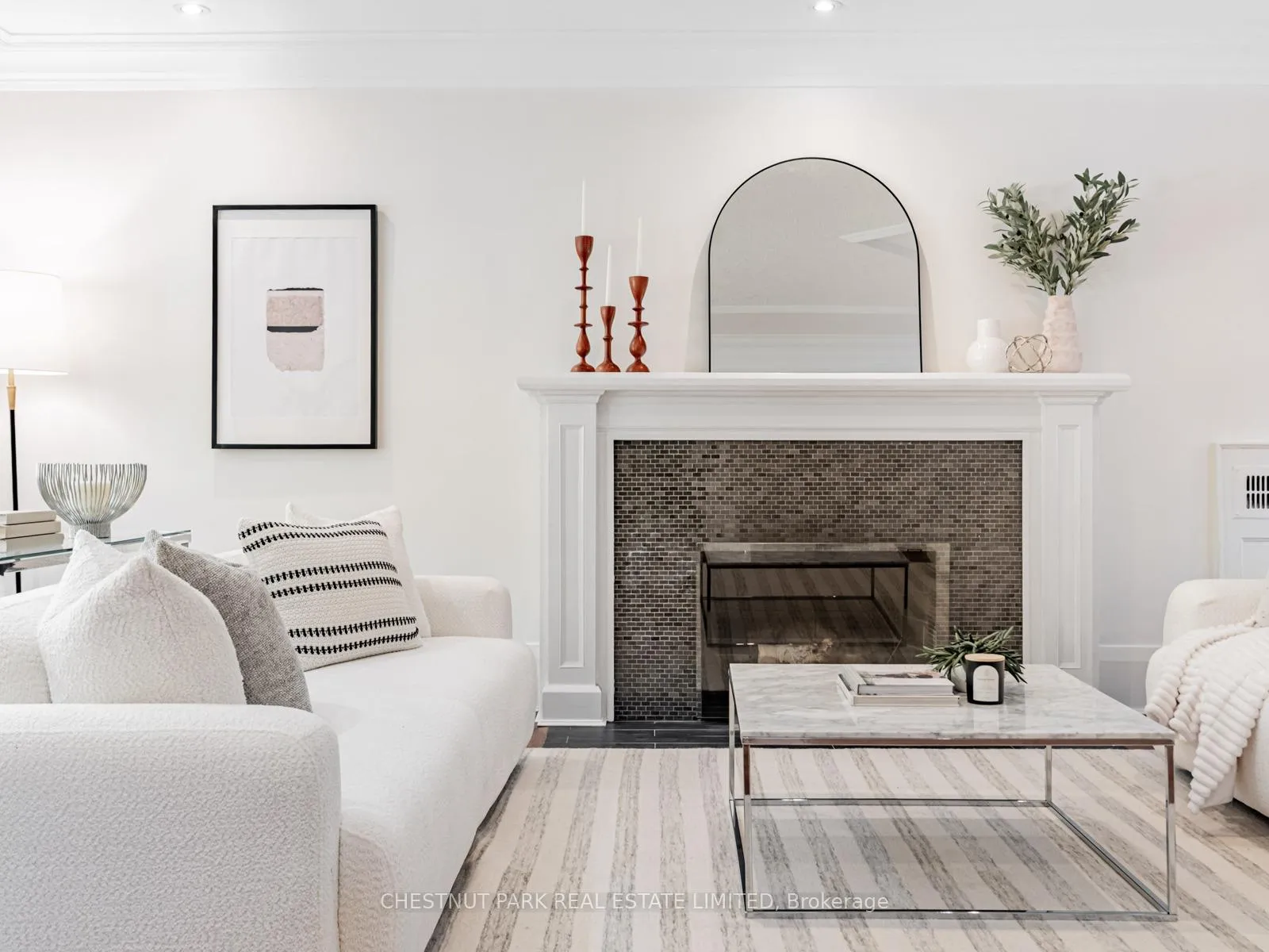 Photo 11 of 21 Cortleigh Boulevard, Toronto, Lawrence Park South — HOMEH