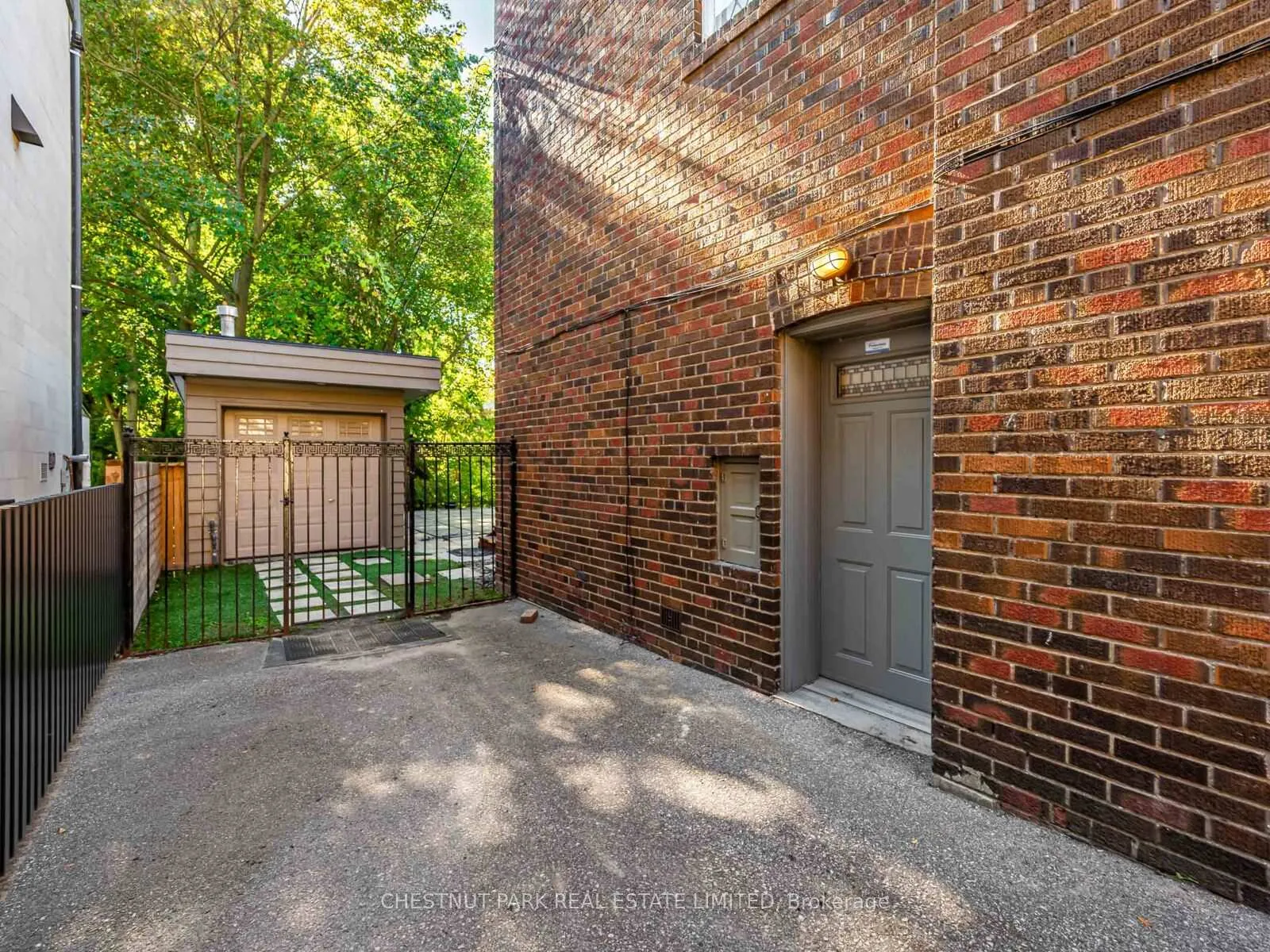 Photo 50 of 21 Cortleigh Boulevard, Toronto, Lawrence Park South — HOMEH