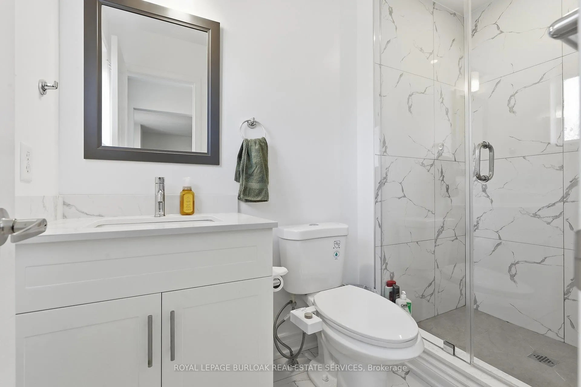 Photo 10 of 2285 Colbeck Street, Oakville, Westmount — HOMEH
