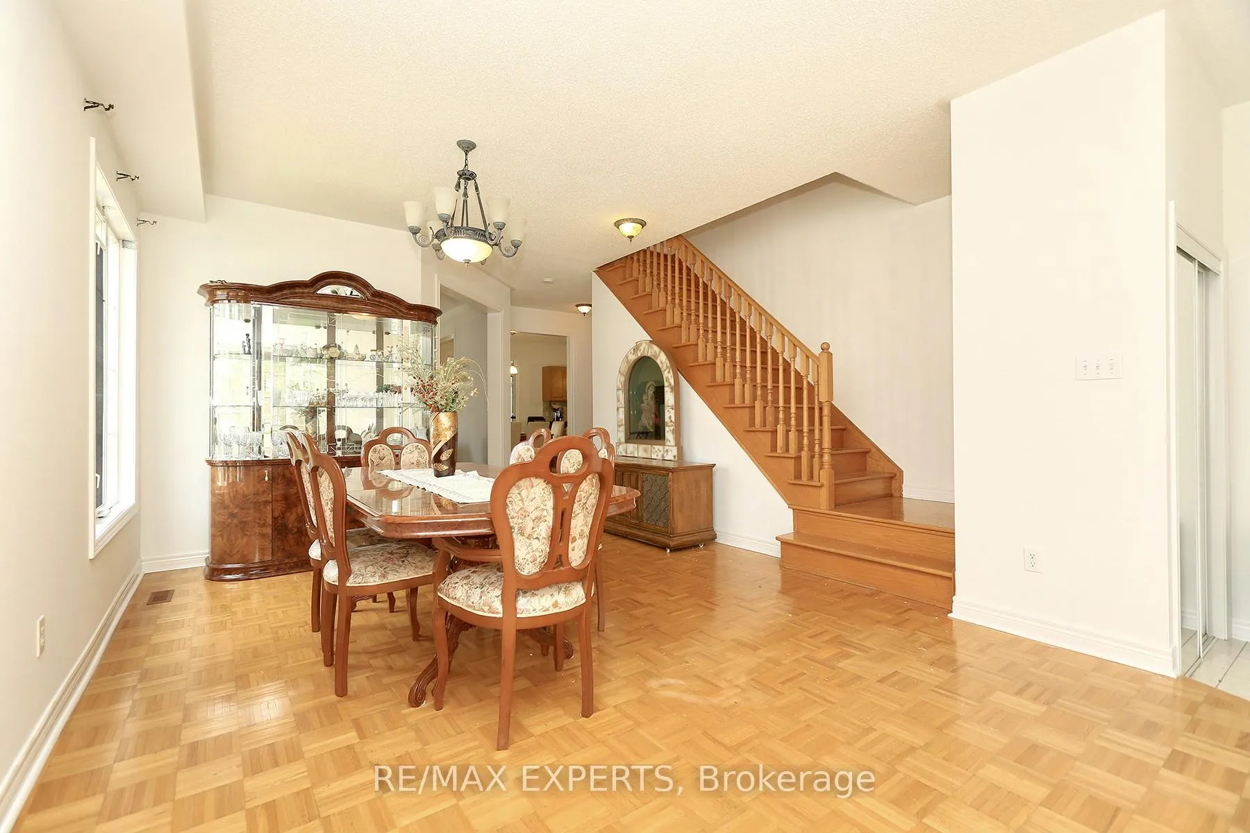 Photo 9 of 1 Via Cristina Way, Vaughan, Sonoma Heights — HOMEH