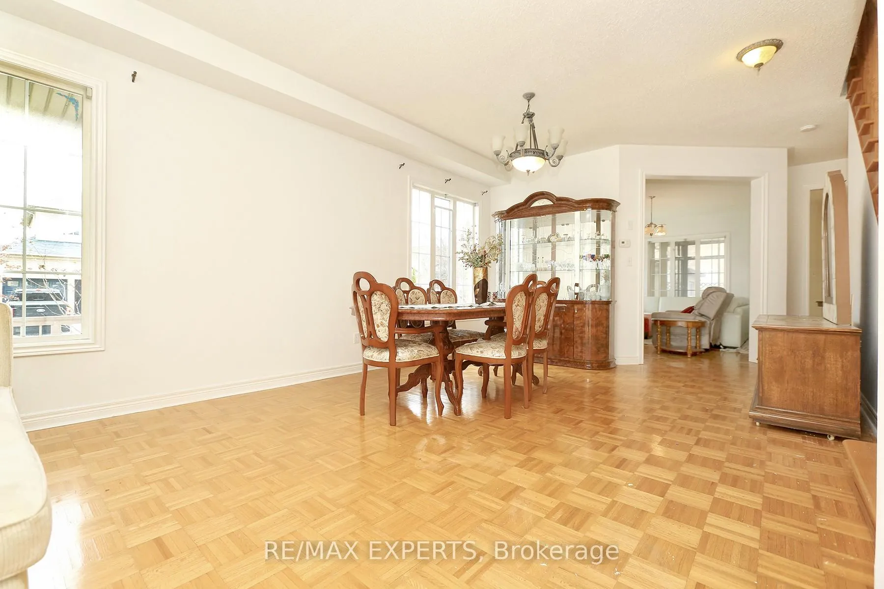 Photo 10 of 1 Via Cristina Way, Vaughan, Sonoma Heights — HOMEH