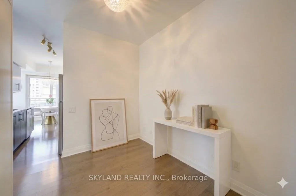 Photo 11 of Unit 1507, 83 Redpath Avenue, Toronto, Mount Pleasant West — HOMEH