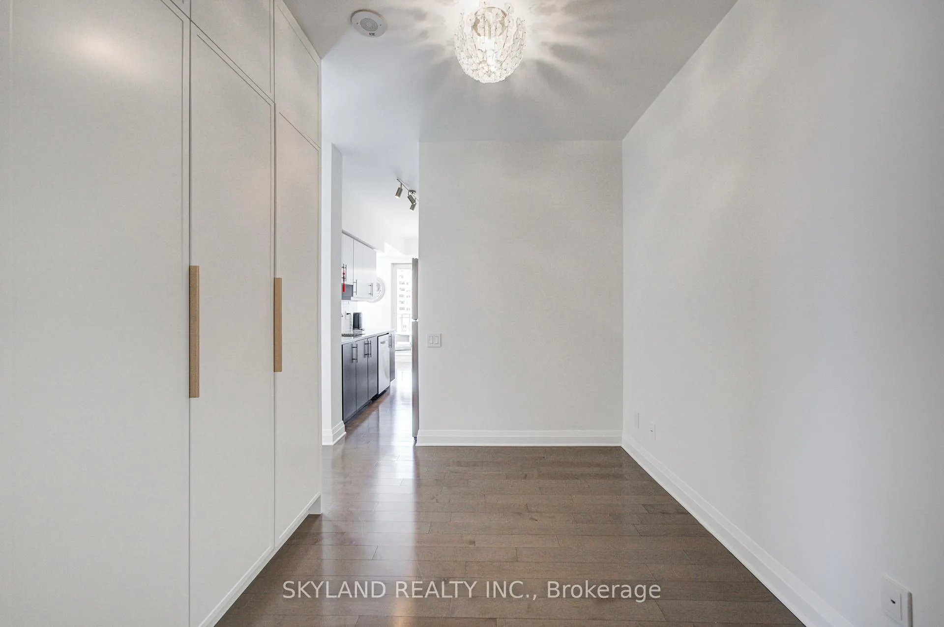 Photo 12 of Unit 1507, 83 Redpath Avenue, Toronto, Mount Pleasant West — HOMEH