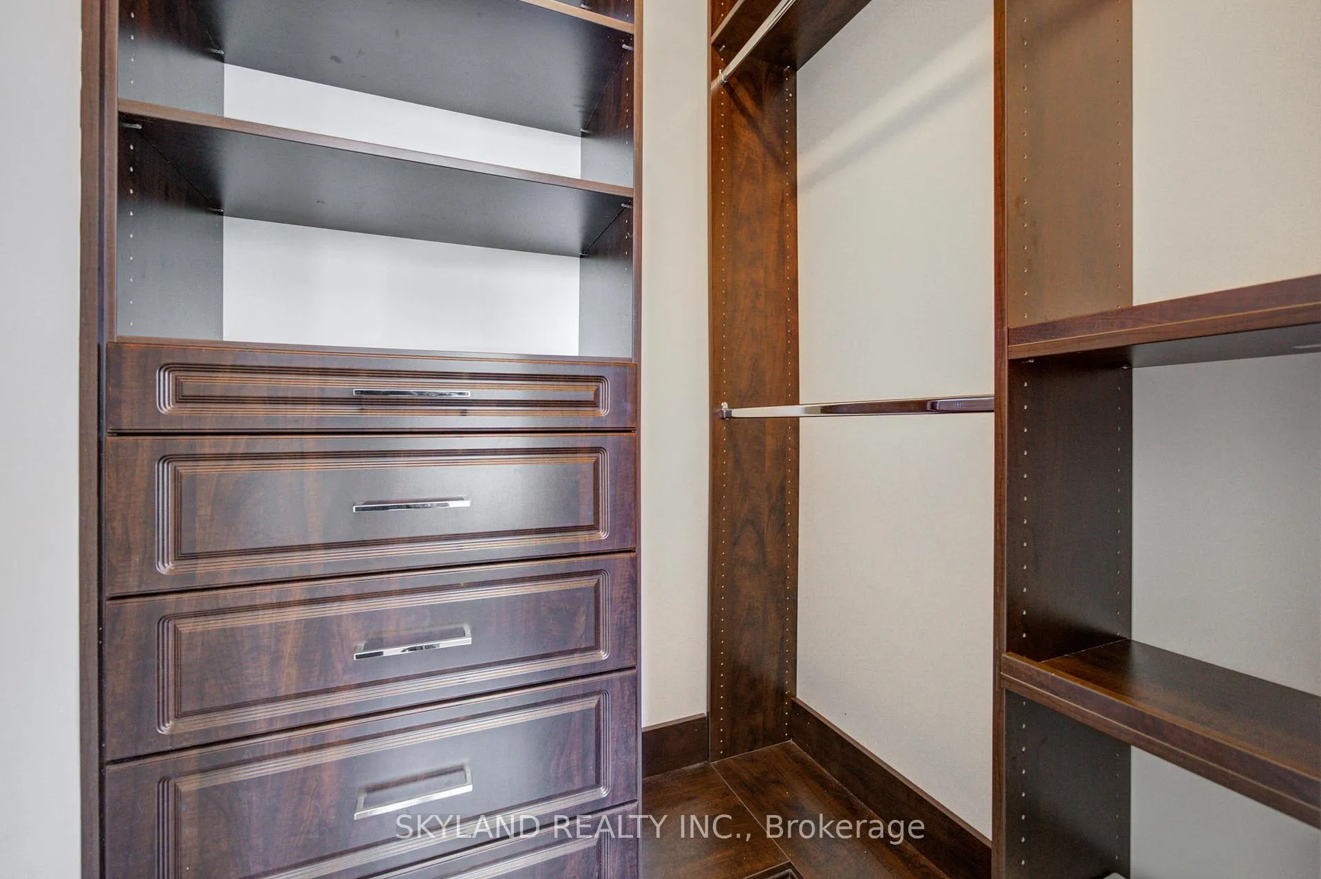 Photo 20 of Unit 1507, 83 Redpath Avenue, Toronto, Mount Pleasant West — HOMEH
