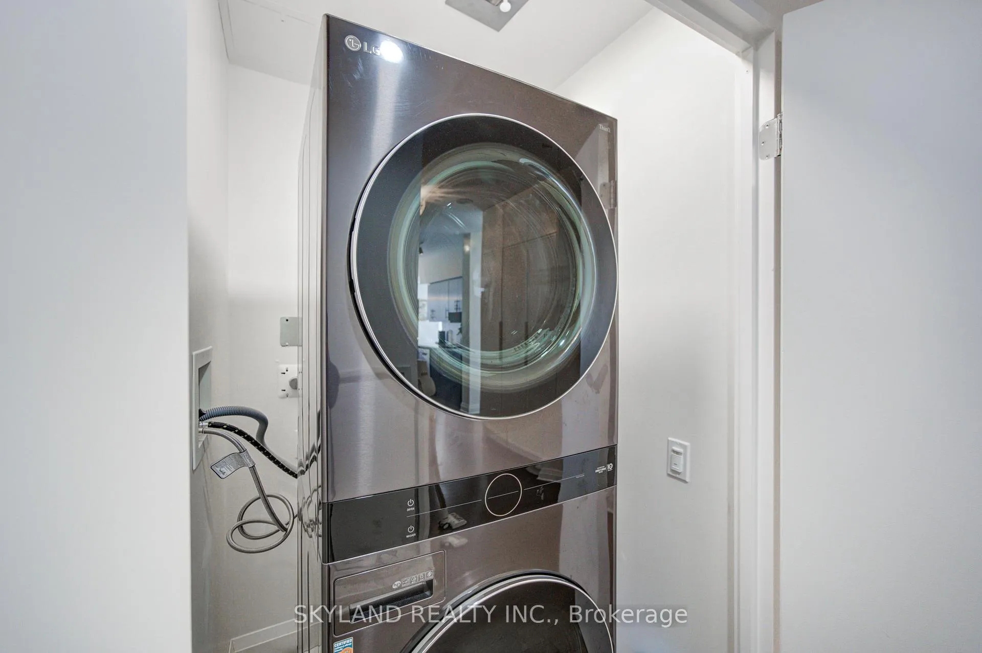 Photo 22 of Unit 1507, 83 Redpath Avenue, Toronto, Mount Pleasant West — HOMEH