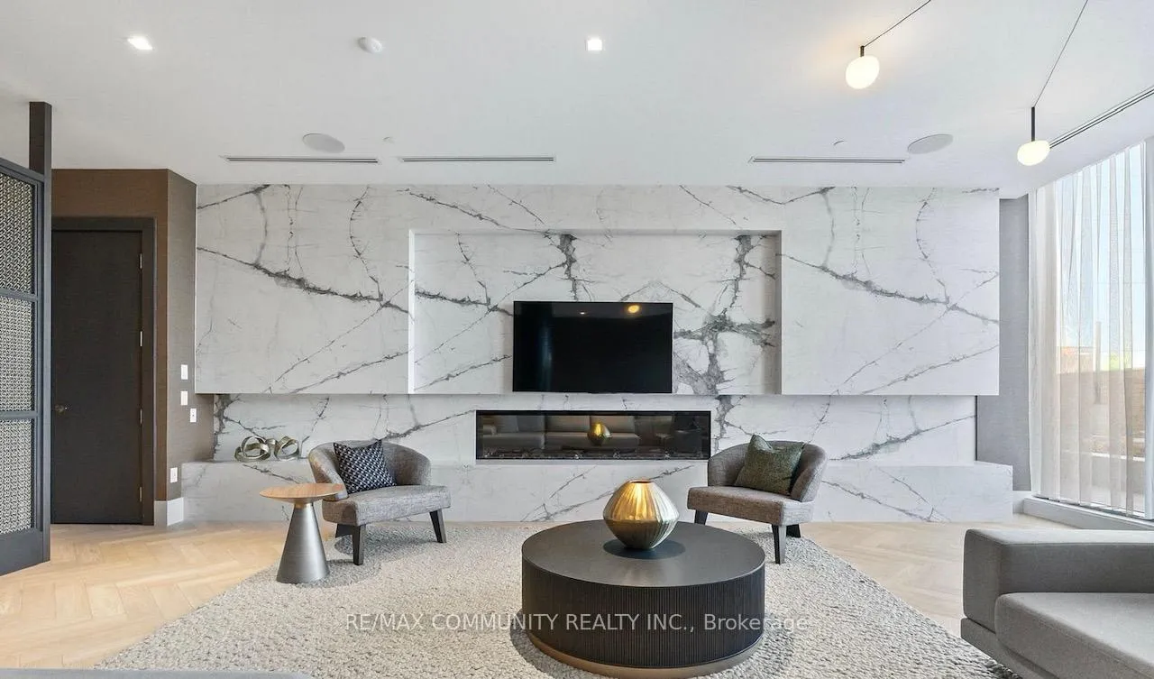 Photo 3 of Unit 222, 2545 Simcoe Street N, Oshawa, Windfields — HOMEH