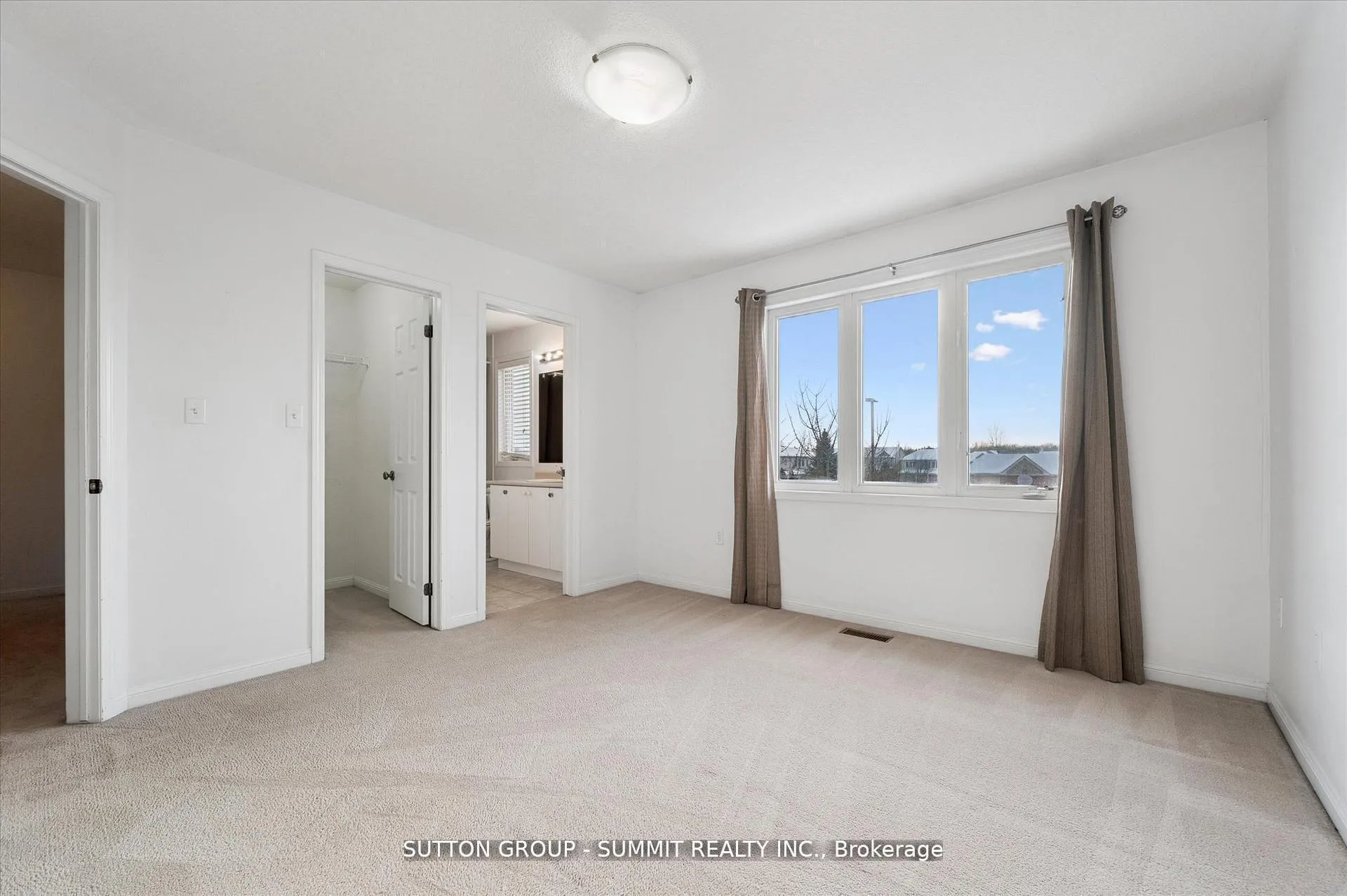 Photo 12 of Unit 4, 71 Garth Massey Drive, Cambridge, Fiddlesticks — HOMEH