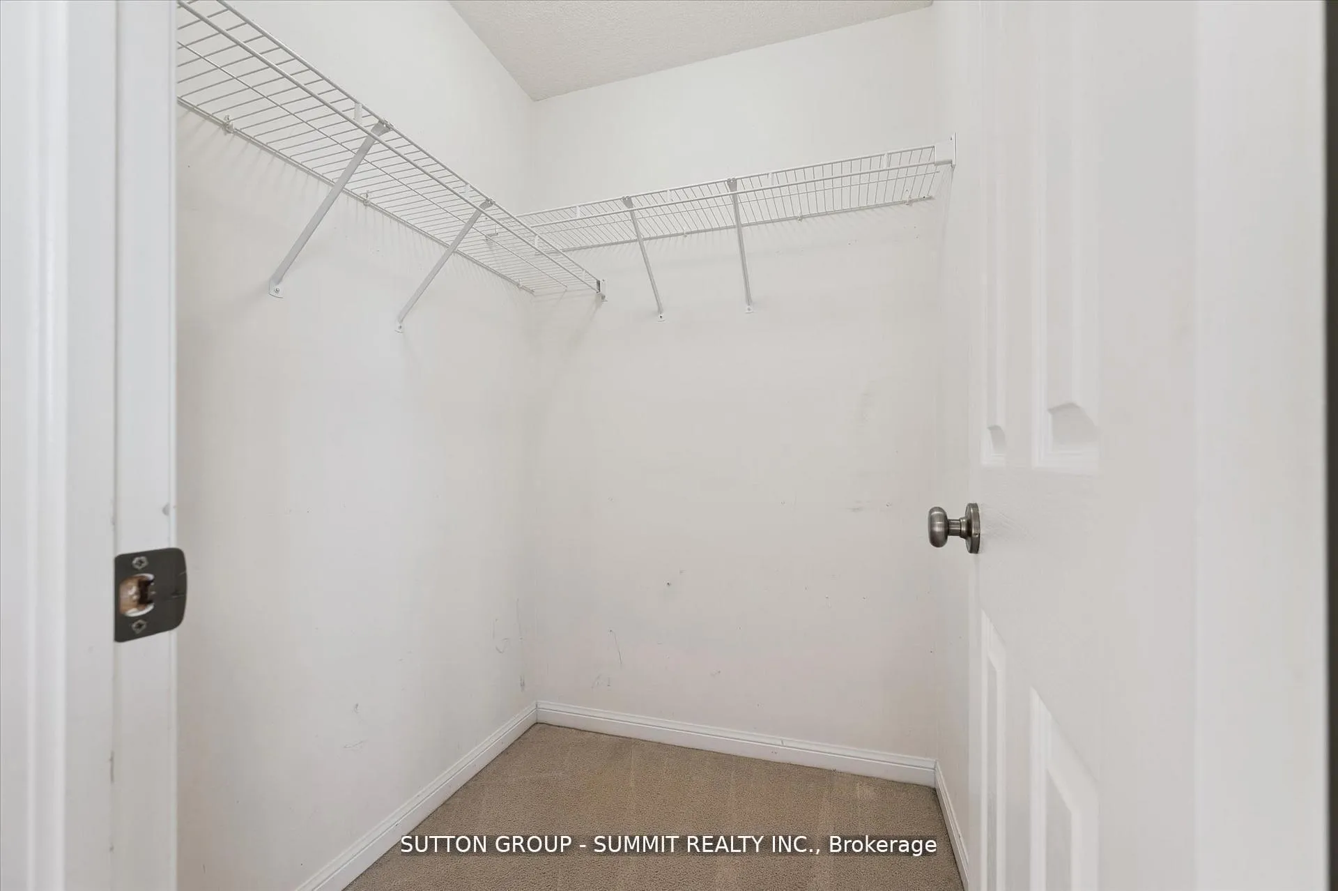 Photo 14 of Unit 4, 71 Garth Massey Drive, Cambridge, Fiddlesticks — HOMEH