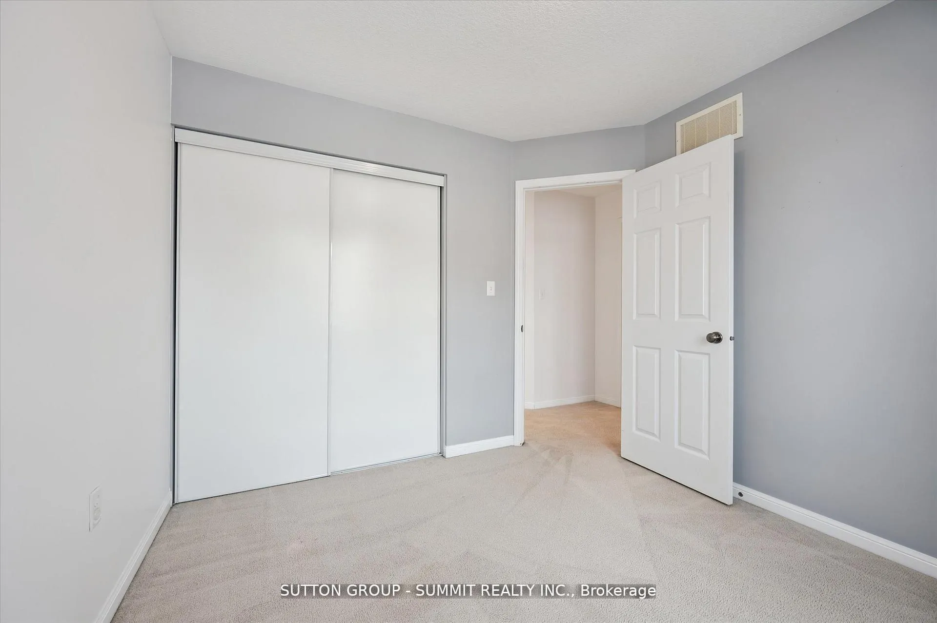 Photo 16 of Unit 4, 71 Garth Massey Drive, Cambridge, Fiddlesticks — HOMEH