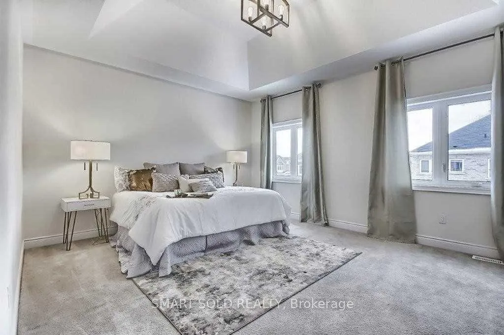 Photo 13 of 7 Barletta Drive, Vaughan, Patterson — HOMEH