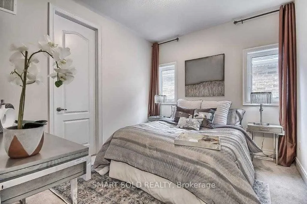 Photo 19 of 7 Barletta Drive, Vaughan, Patterson — HOMEH