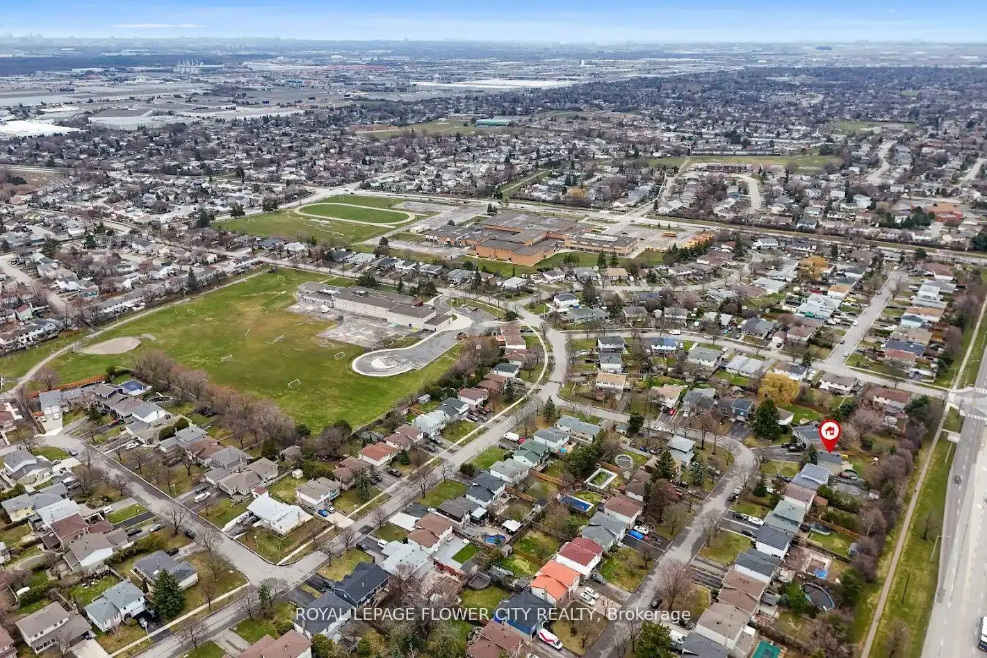Photo 5 of 15 Jasper Crescent, Brampton, Northgate — HOMEH