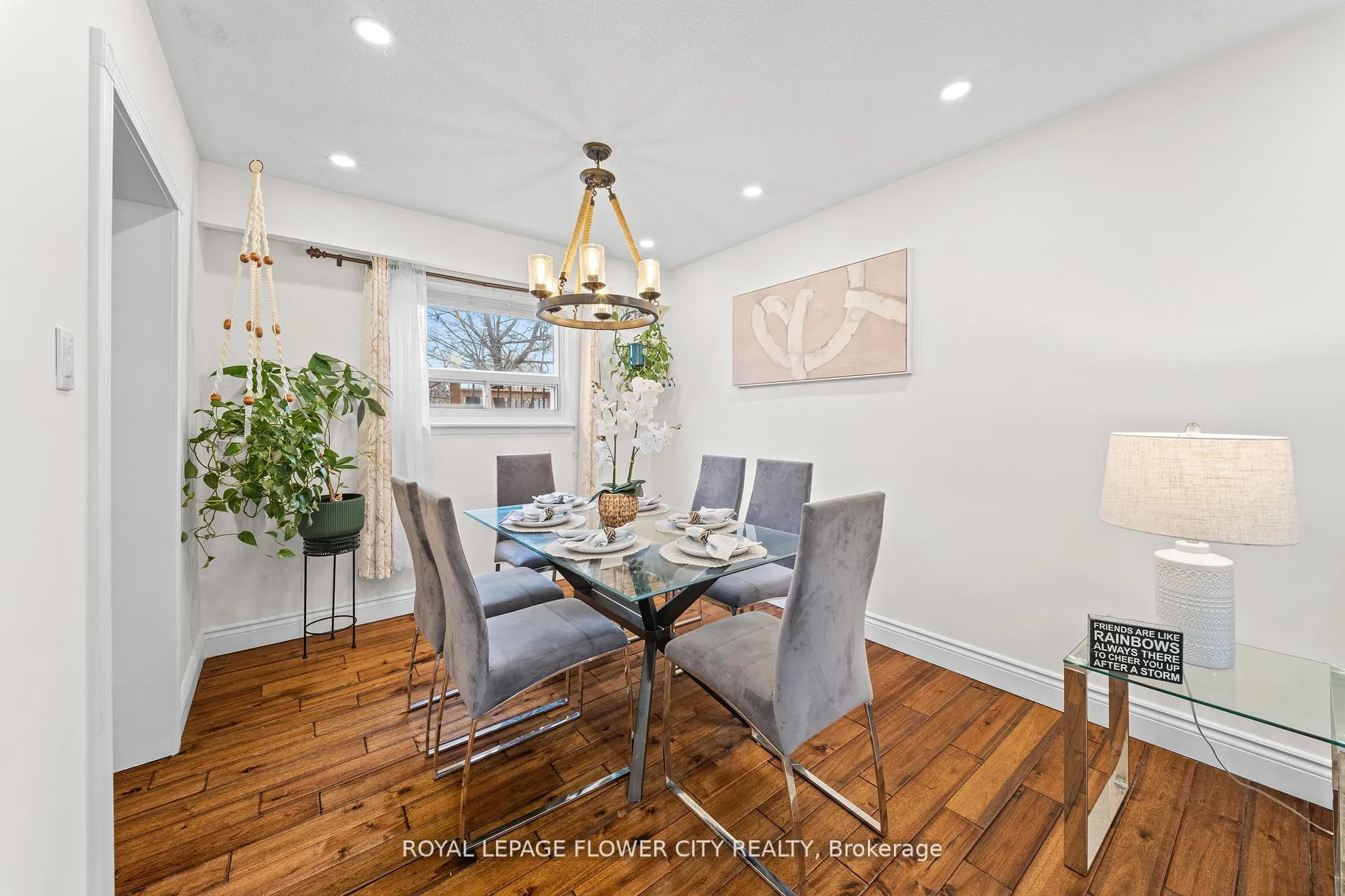 Photo 15 of 15 Jasper Crescent, Brampton, Northgate — HOMEH
