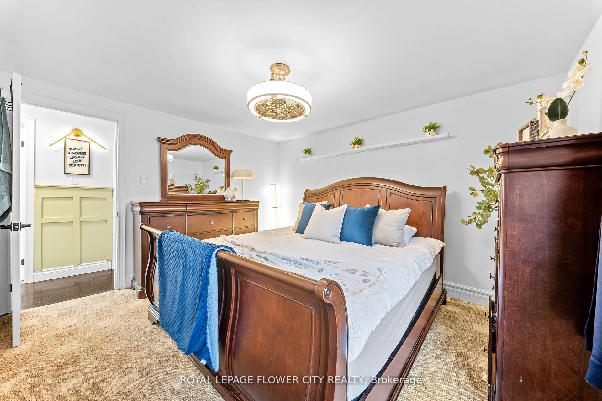 Photo 23 of 15 Jasper Crescent, Brampton, Northgate — HOMEH