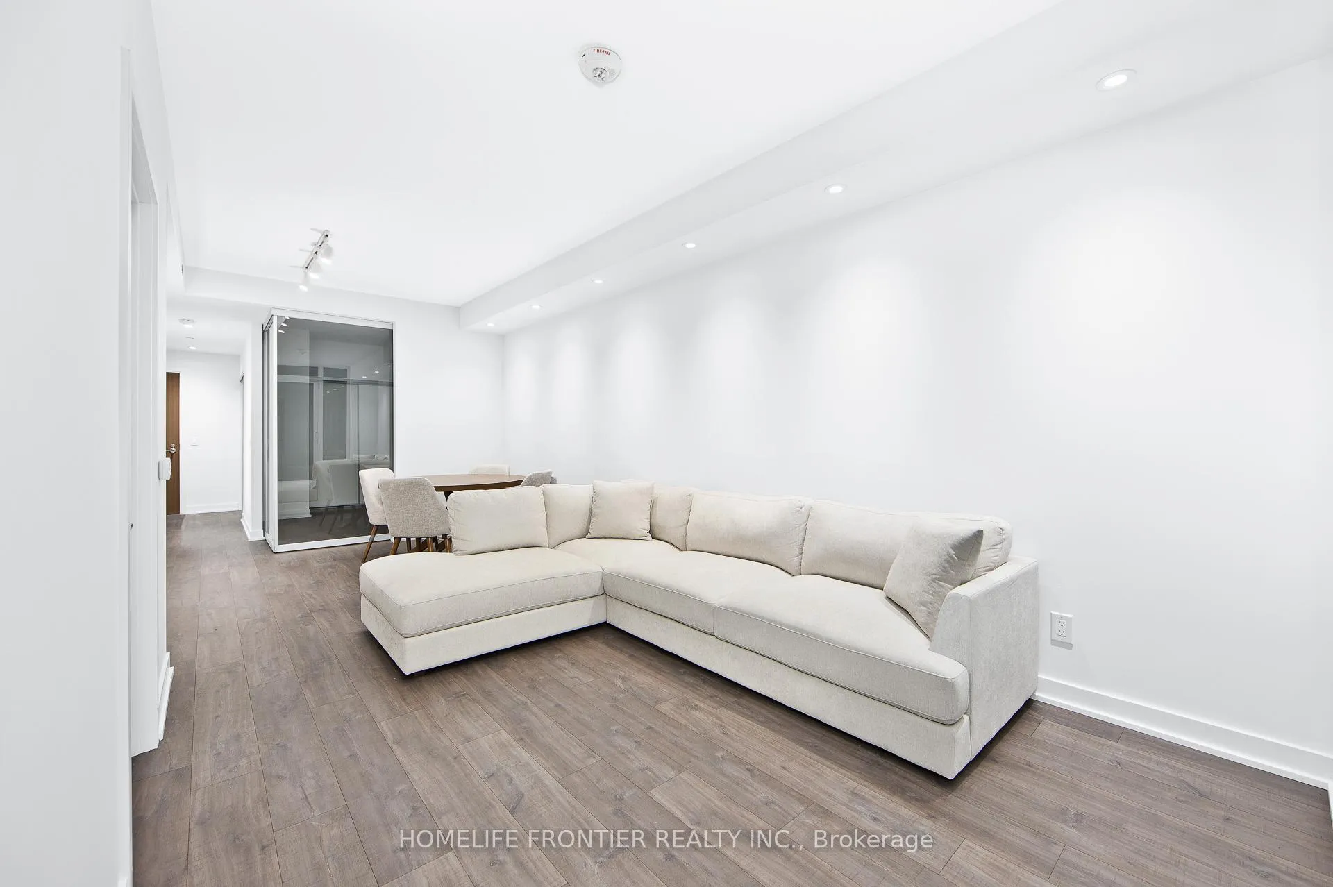 Photo 4 of Unit 3603, 1928 Lakeshore Boulevard, Toronto, High Park-Swansea — HOMEH
