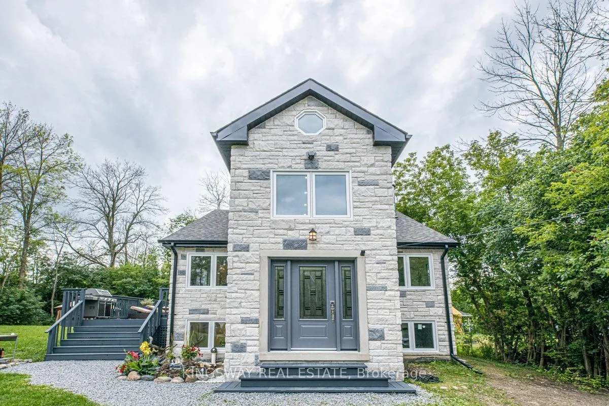 Photo 1 of 850 Isobel Avenue, Georgina, Historic Lakeshore Communities — HOMEH