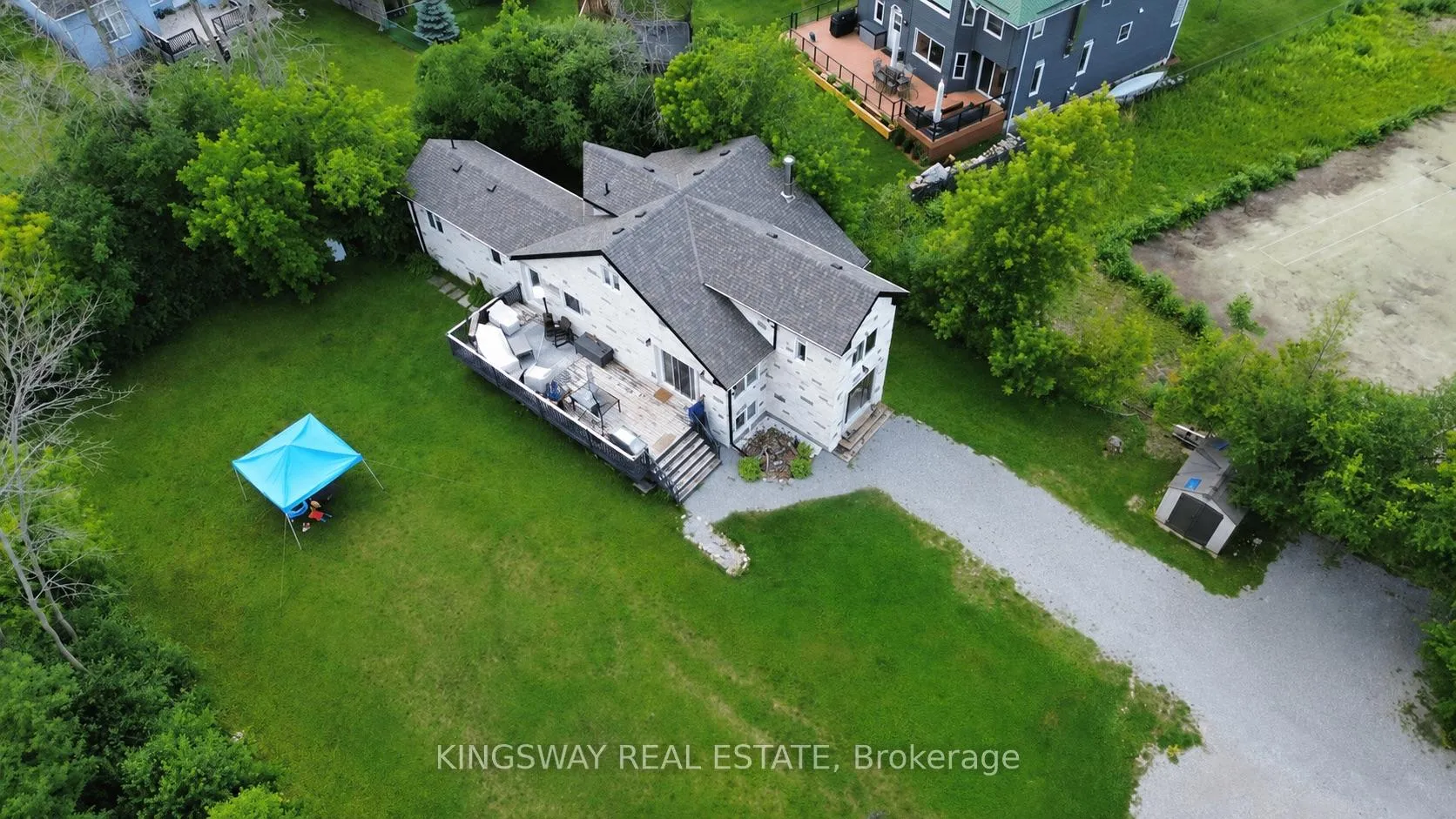 Photo 4 of 850 Isobel Avenue, Georgina, Historic Lakeshore Communities — HOMEH