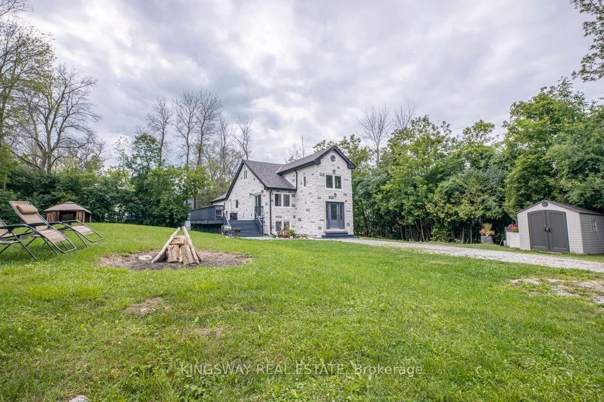 Photo 5 of 850 Isobel Avenue, Georgina, Historic Lakeshore Communities — HOMEH