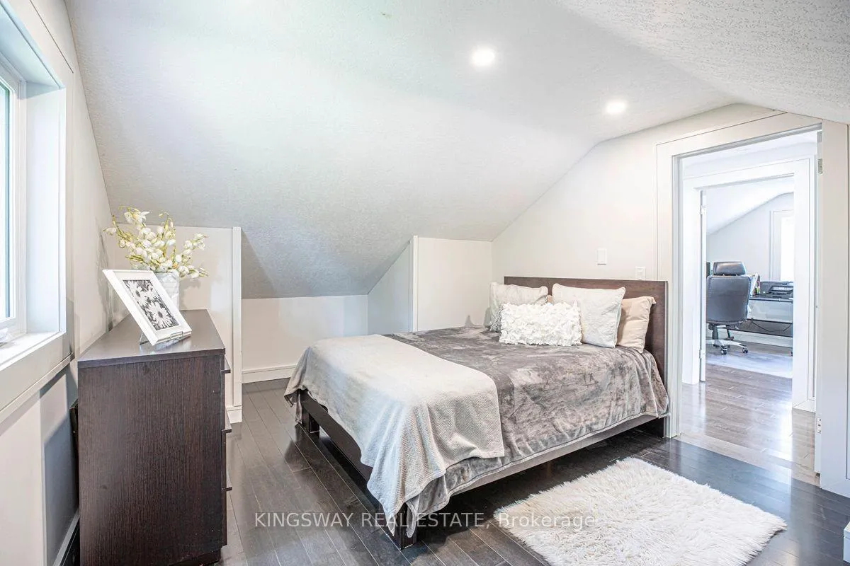 Photo 35 of 850 Isobel Avenue, Georgina, Historic Lakeshore Communities — HOMEH