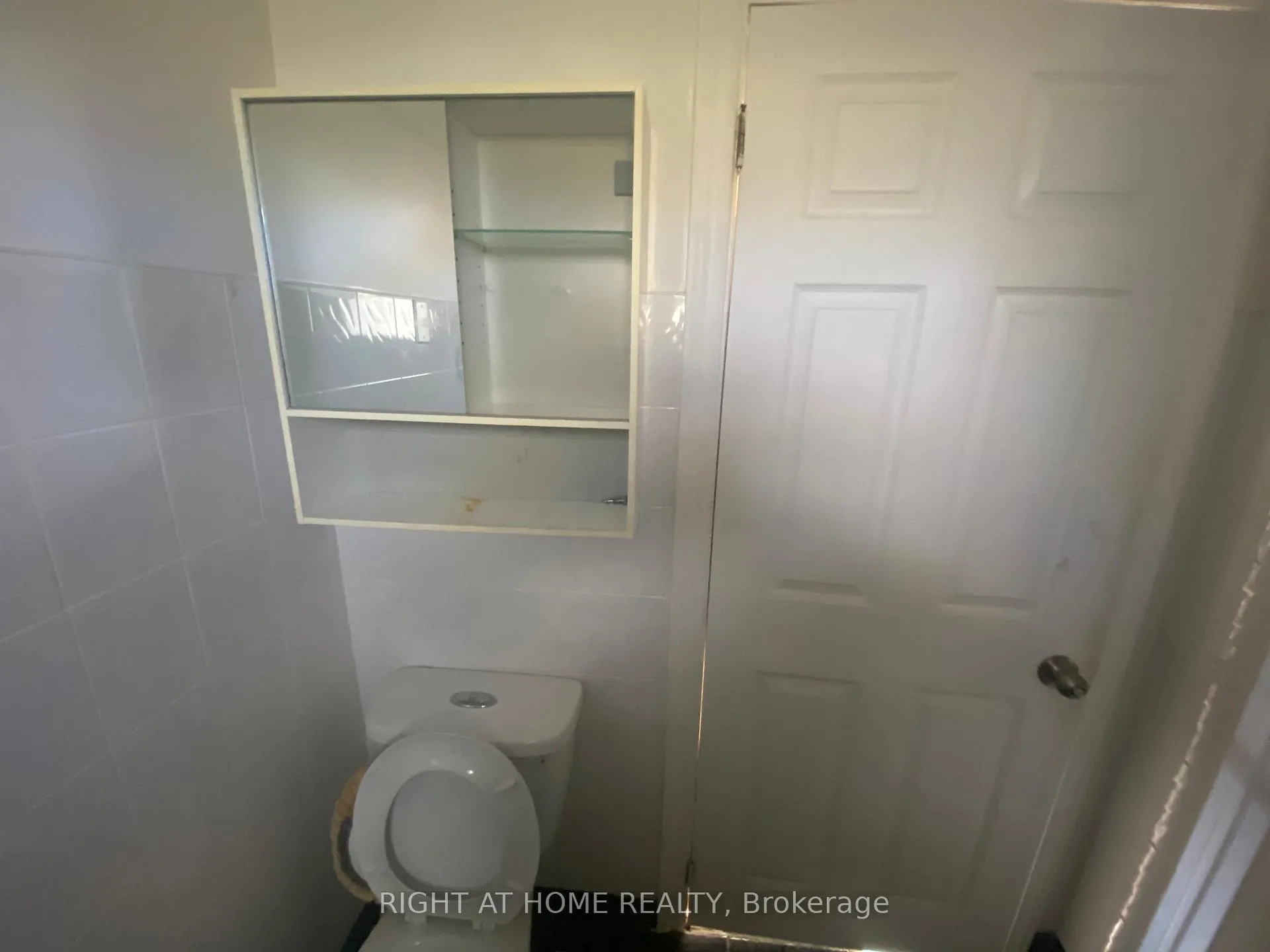 Photo 4 of 97 Galloway Road E, Scarborough, West Hill — HOMEH
