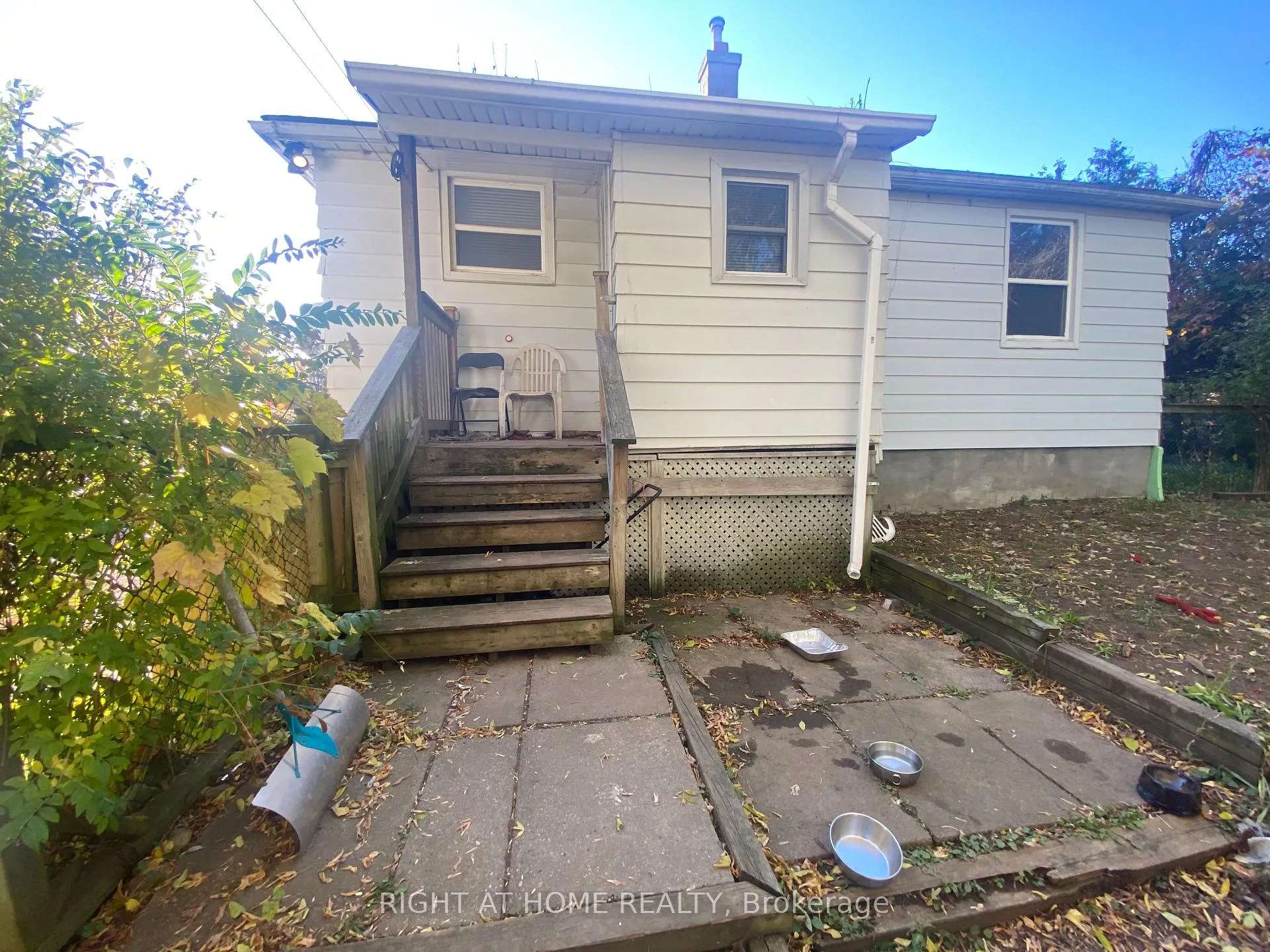 Photo 14 of 97 Galloway Road E, Scarborough, West Hill — HOMEH