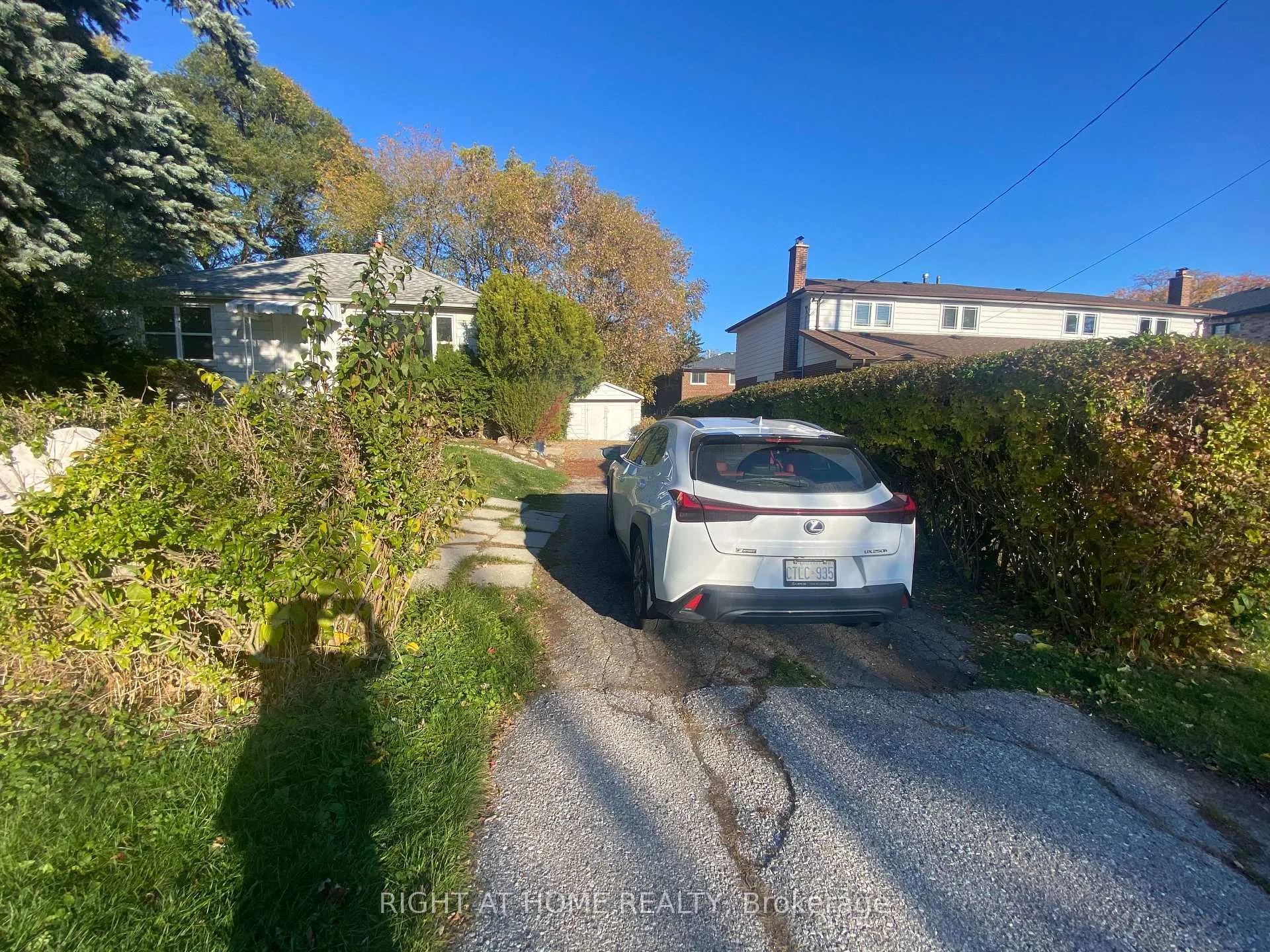 Photo 17 of 97 Galloway Road E, Scarborough, West Hill — HOMEH