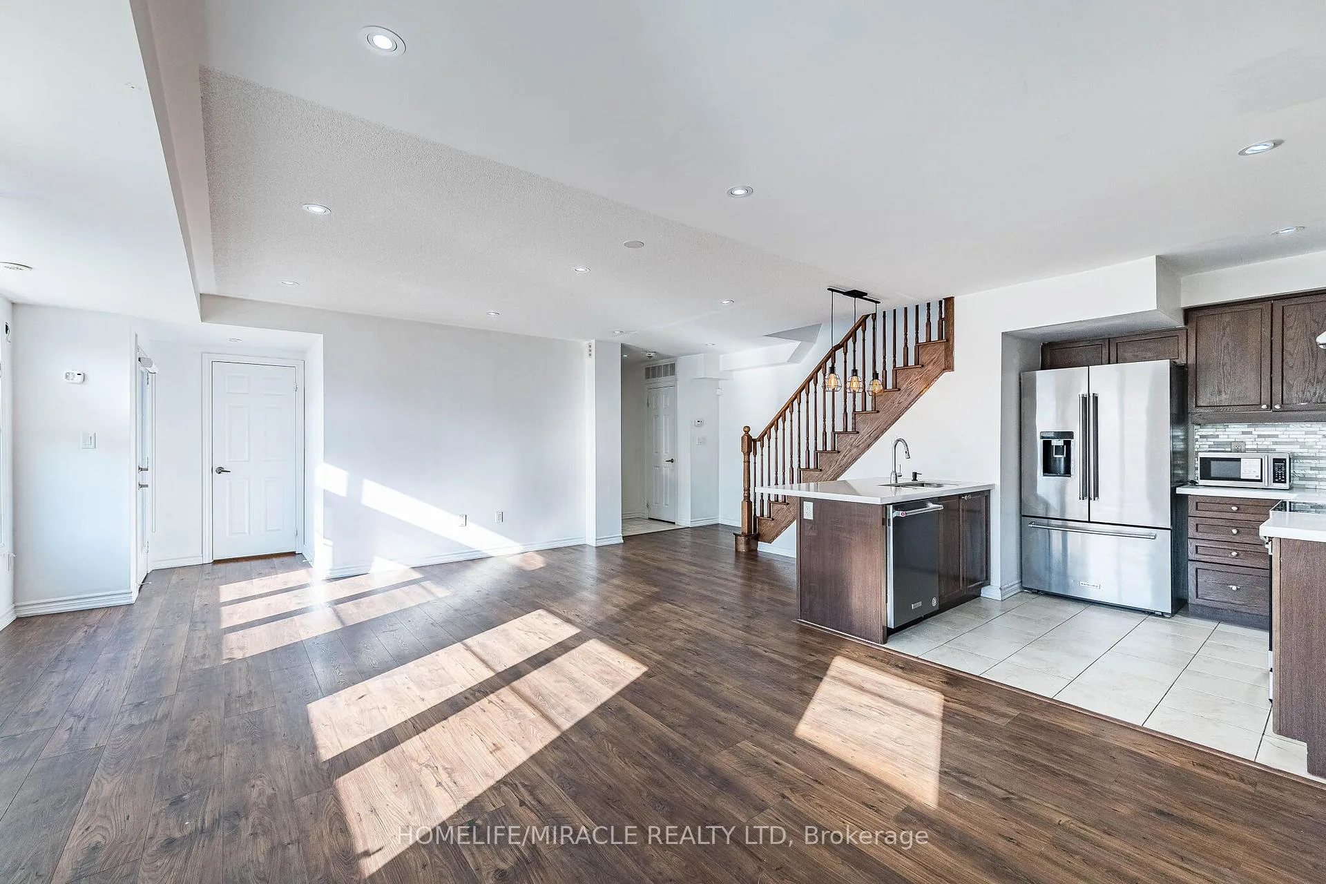 Photo 13 of Unit 98, 200 Veterans Drive, Brampton, Northwest Brampton — HOMEH