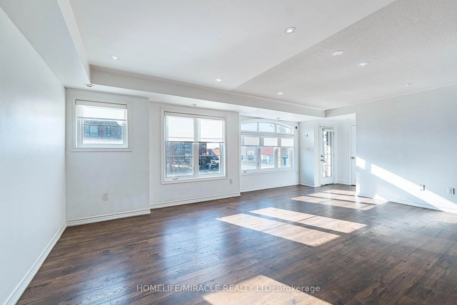 Photo 17 of Unit 98, 200 Veterans Drive, Brampton, Northwest Brampton — HOMEH