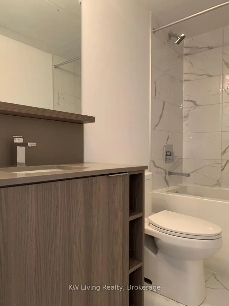 Photo 4 of Unit 4209, 85 Wood Street, Toronto, Church-Yonge Corridor — HOMEH