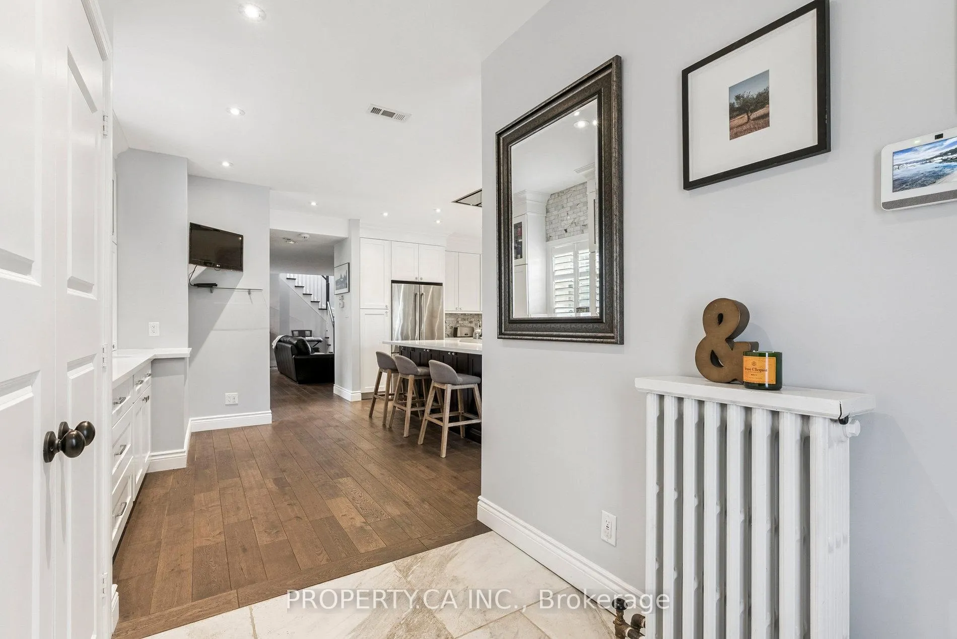 Photo 3 of 1628 Woodbine Heights Boulevard, Toronto, O'Connor-Parkview — HOMEH