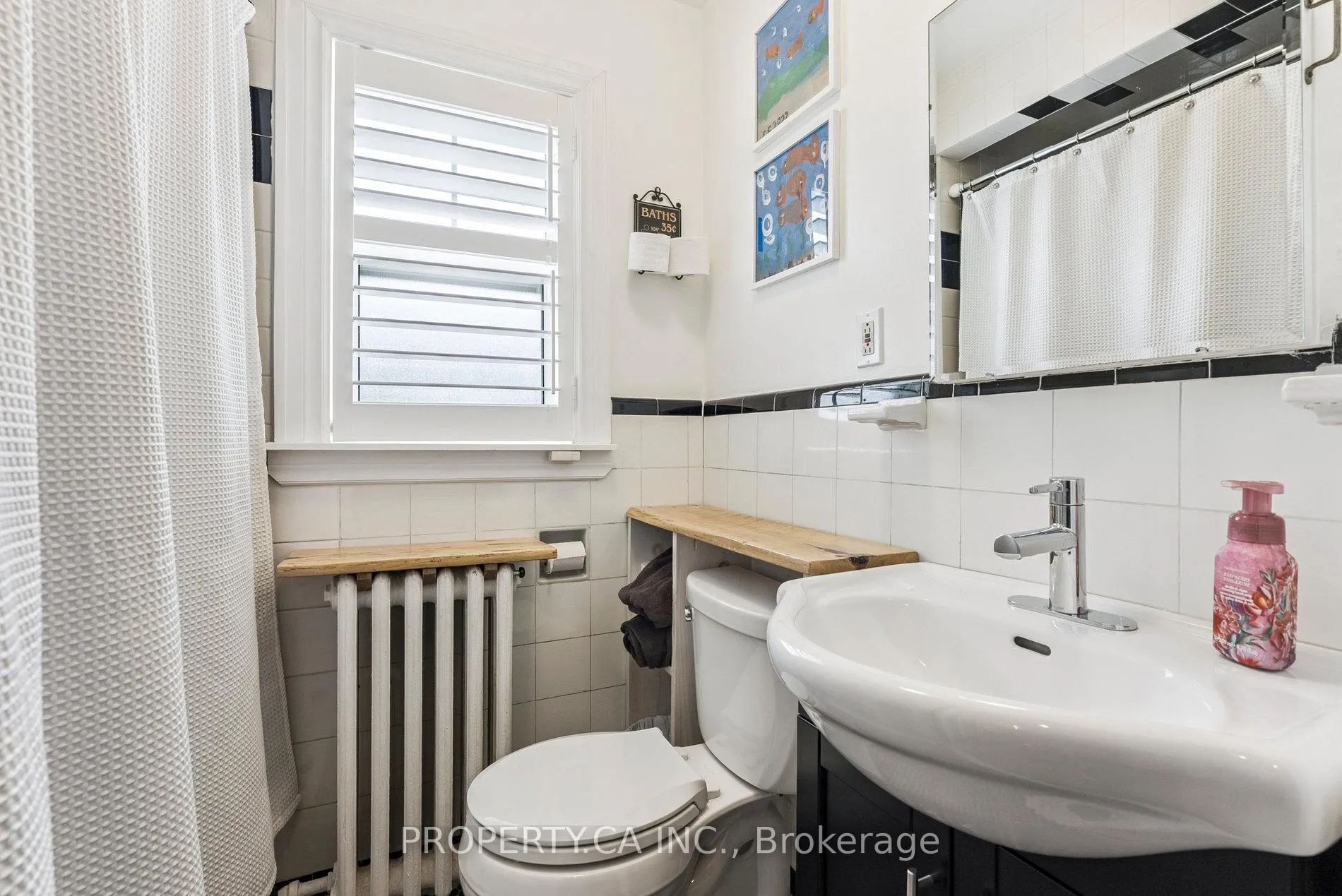 Photo 12 of 1628 Woodbine Heights Boulevard, Toronto, O'Connor-Parkview — HOMEH