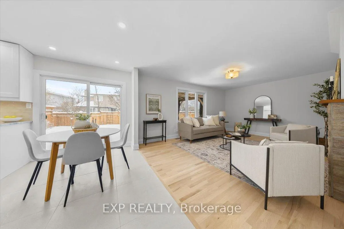 Photo 17 of 18 Ivylea Street, Ottawa, Craig Henry/Woodvale — HOMEH