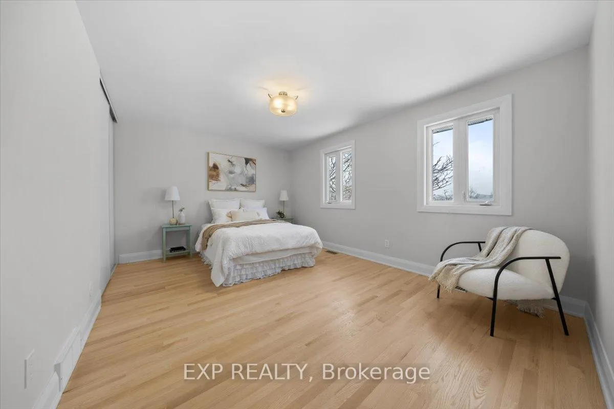 Photo 26 of 18 Ivylea Street, Ottawa, Craig Henry/Woodvale — HOMEH
